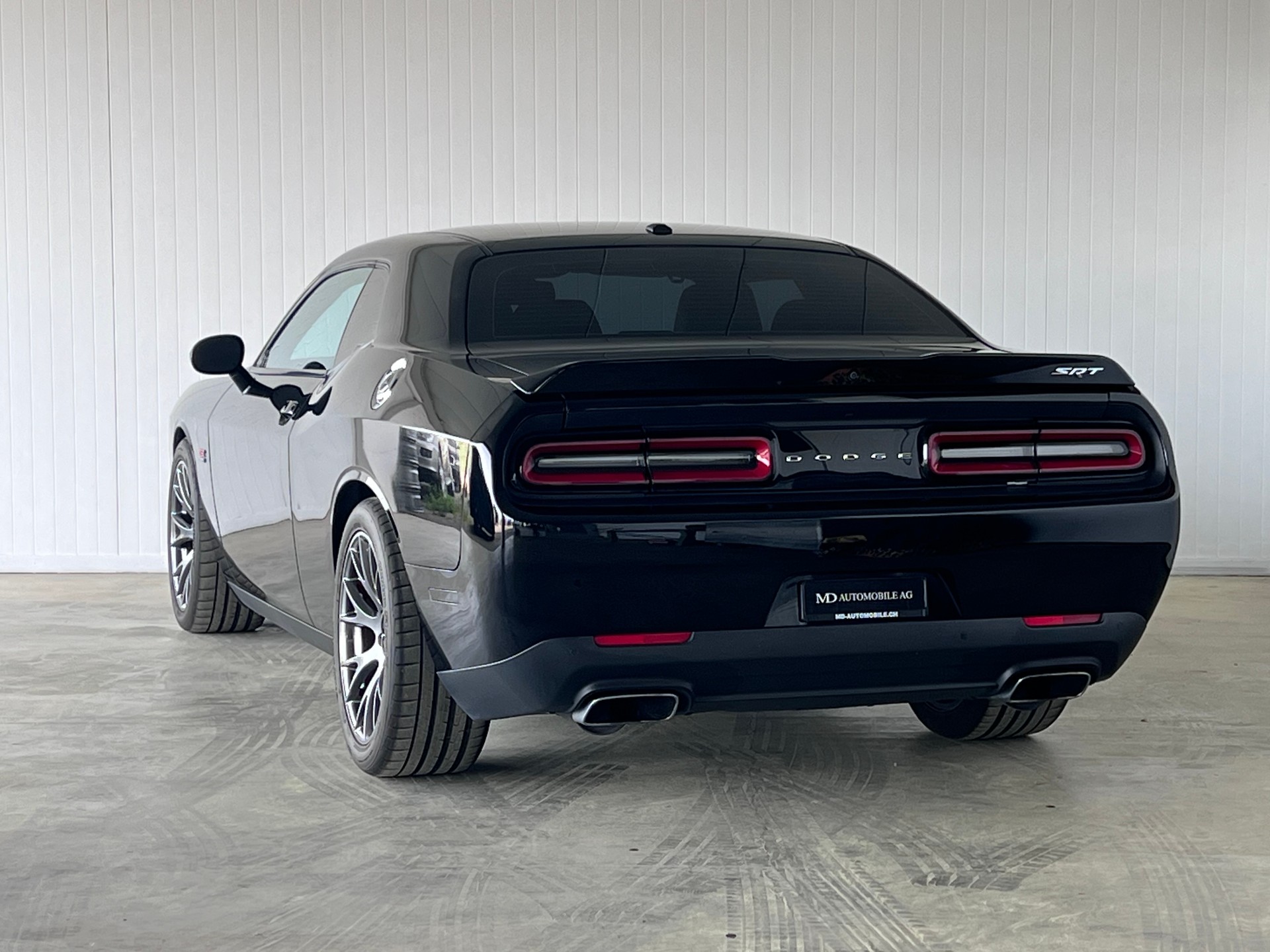 DODGE SRT 392 6.4 V8 HEMI-image-10