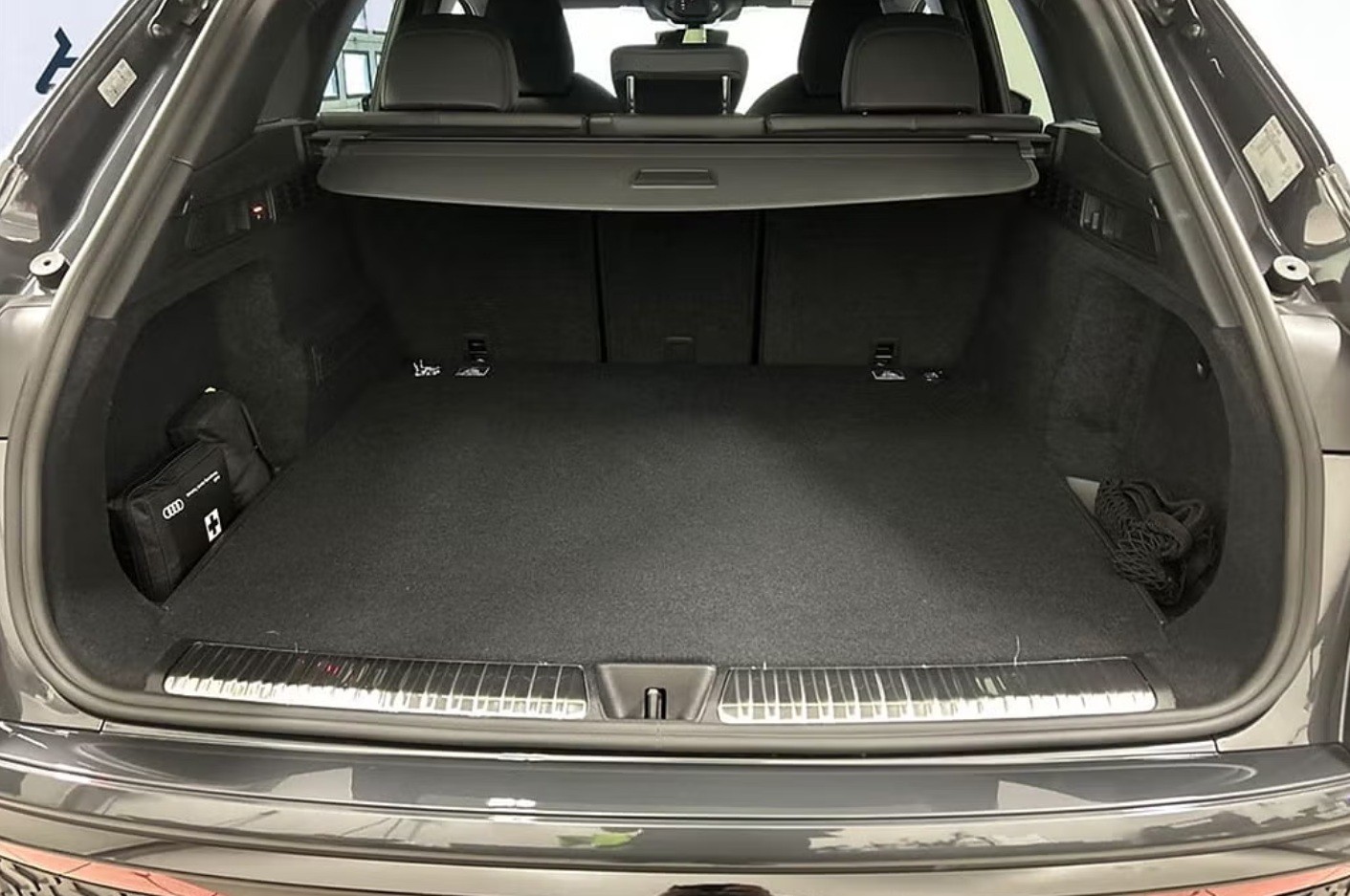 AUDI Q5 e-hybrid quattro 270 kW S-line-image-11