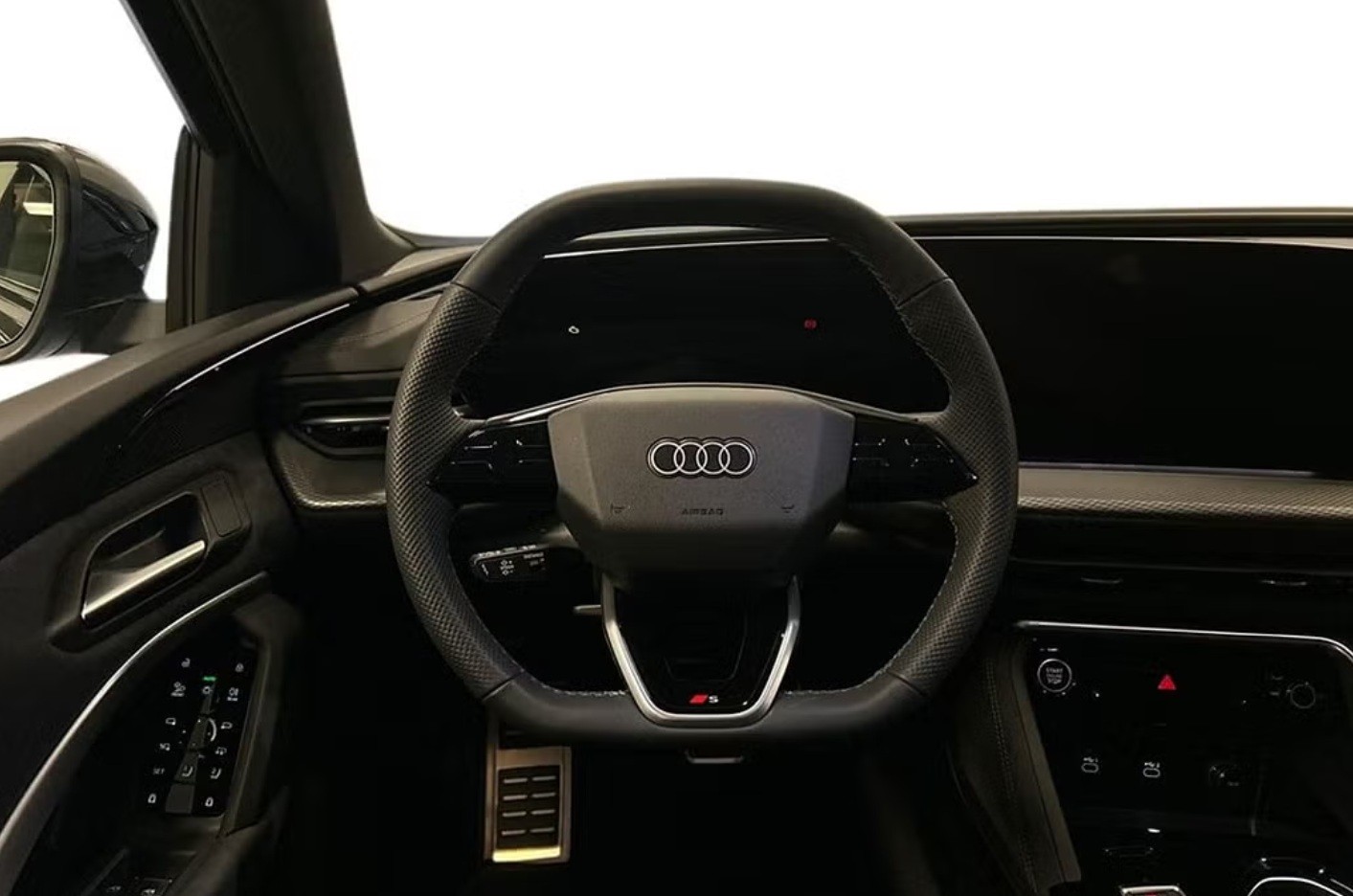 AUDI Q5 e-hybrid quattro 270 kW S-line-image-7