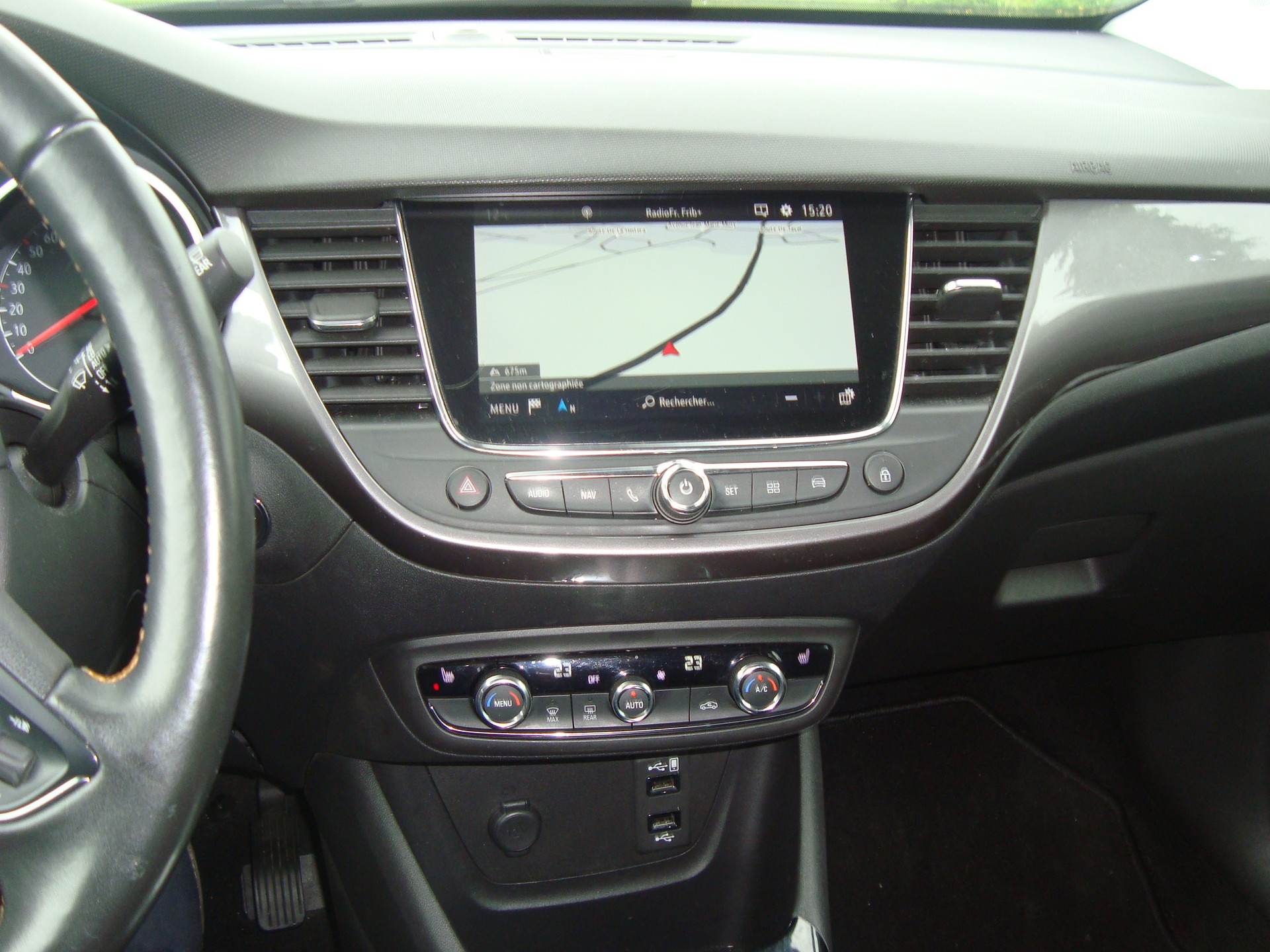 OPEL Crossland X 1.2i Ultimate Automatik-image-10