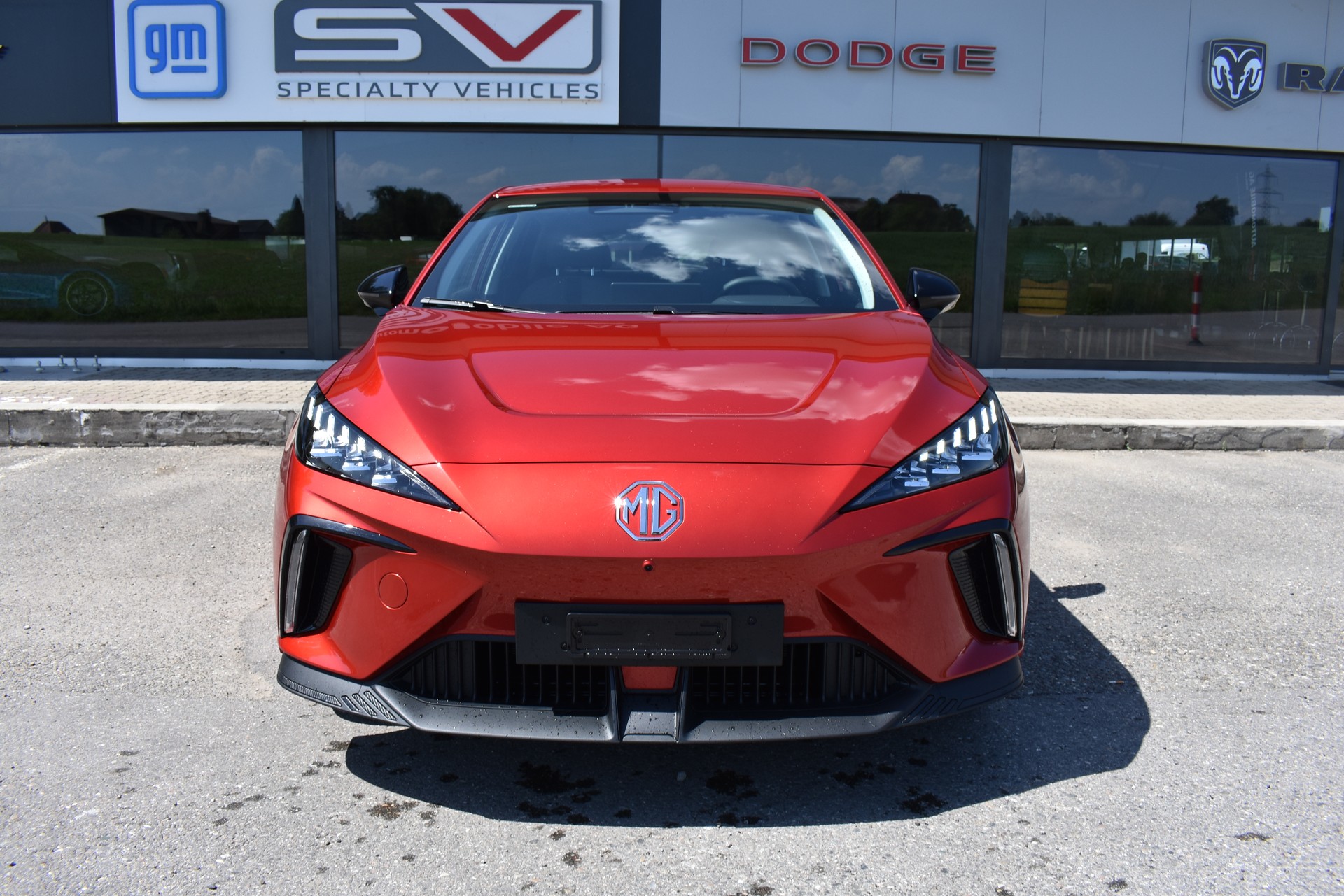MG 4 EV 64kWh Premium-image-0