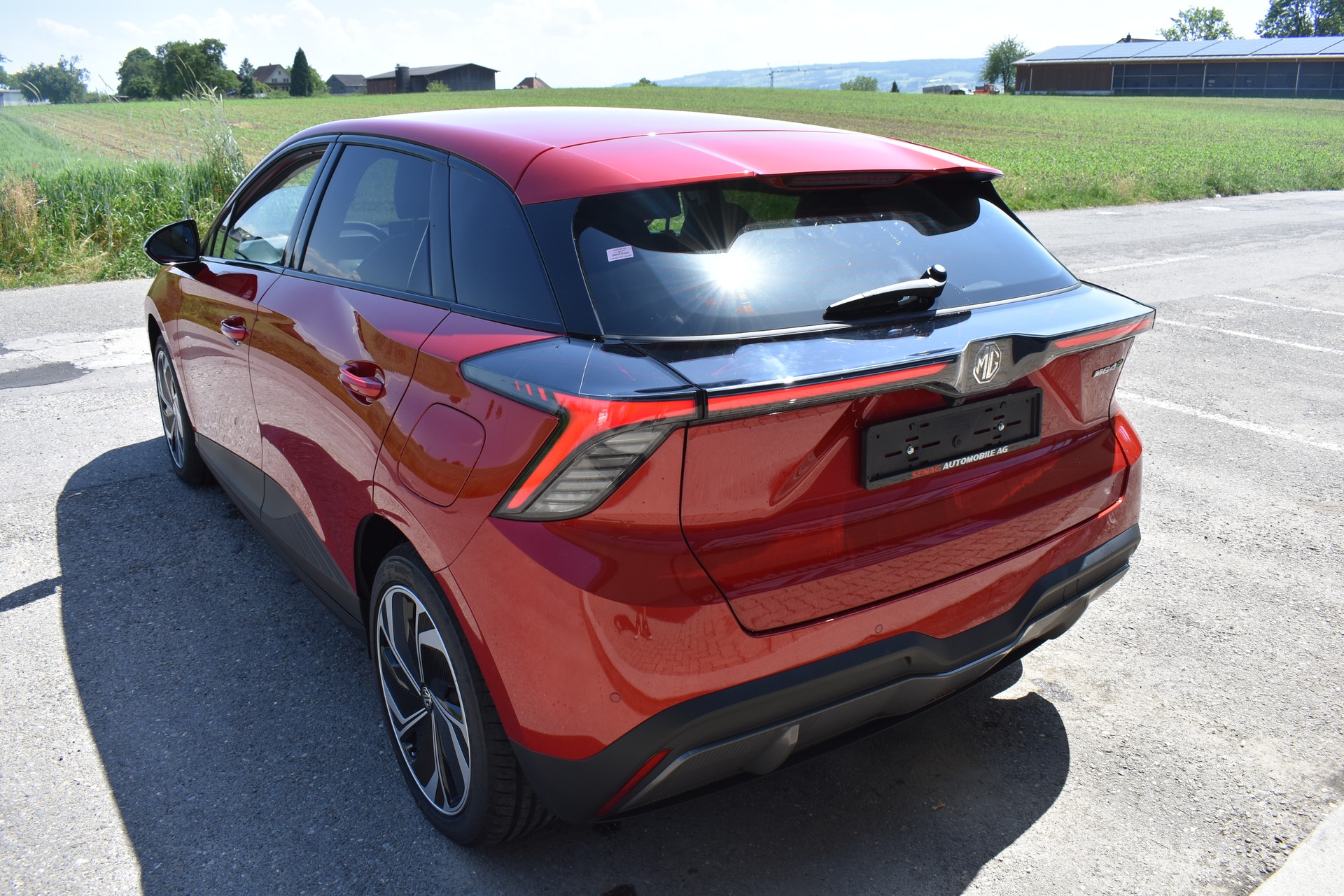 MG 4 EV 64kWh Premium-image-8