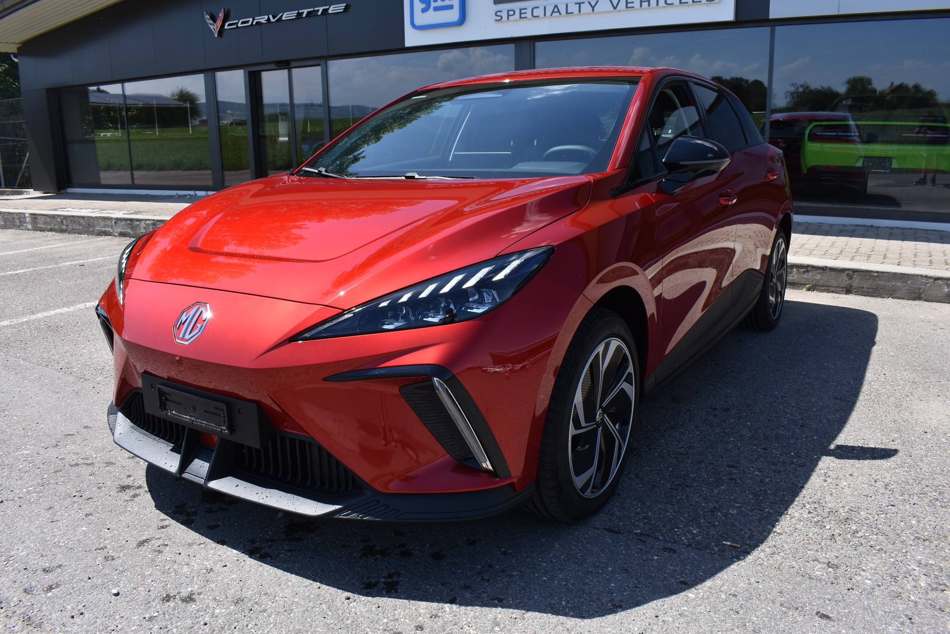 MG 4 EV 64kWh Premium-image-2