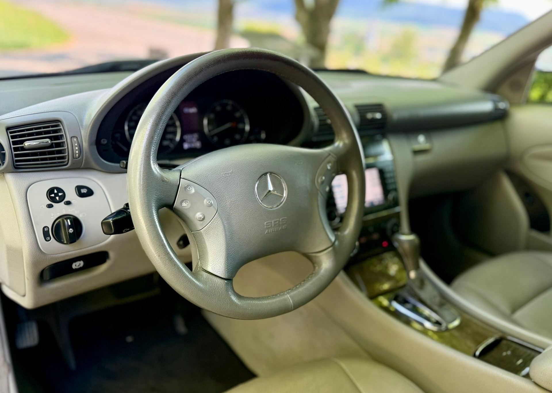 MERCEDES-BENZ C 350 Avantgarde Sport Edition 4Matic Automatic-image-22