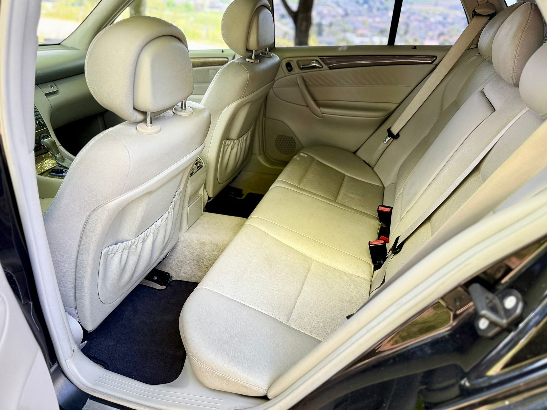 MERCEDES-BENZ C 350 Avantgarde Sport Edition 4Matic Automatic-image-28