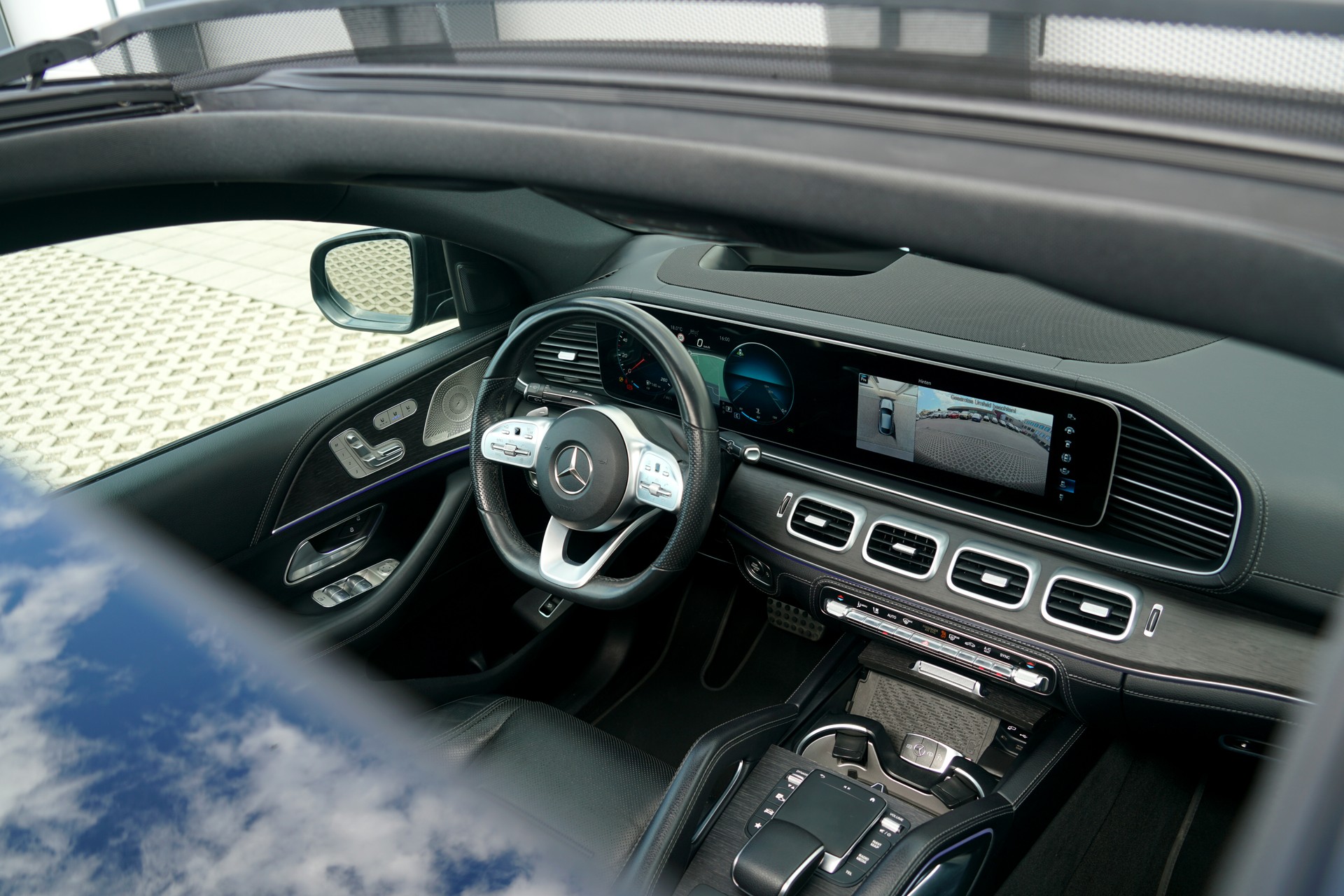 MERCEDES-BENZ GLE Coupé 350 d AMG Line 4Matic+ 9G-Tronic (CH)-image-3