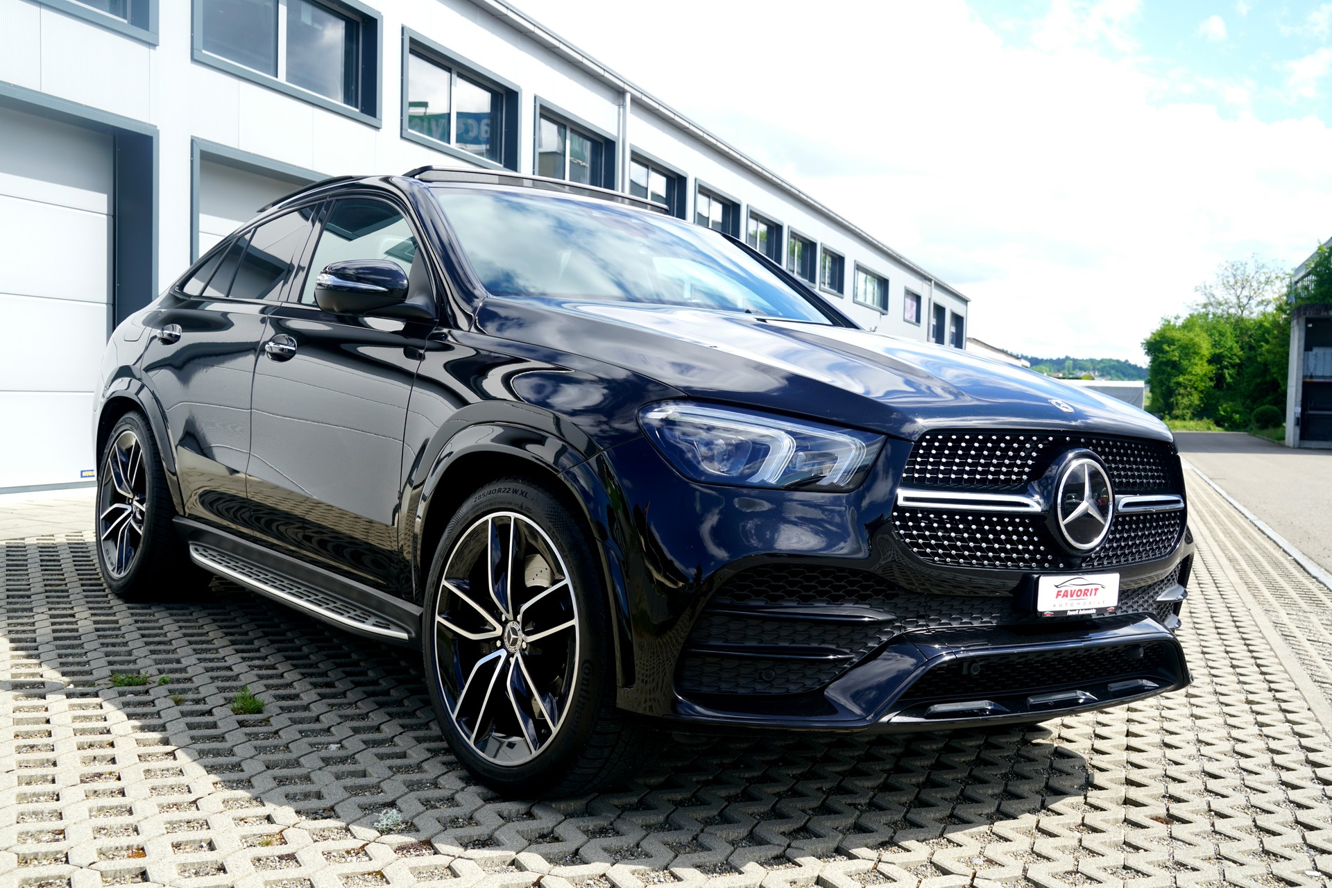 MERCEDES-BENZ GLE Coupé 350 d AMG Line 4Matic+ 9G-Tronic (CH)-image-4