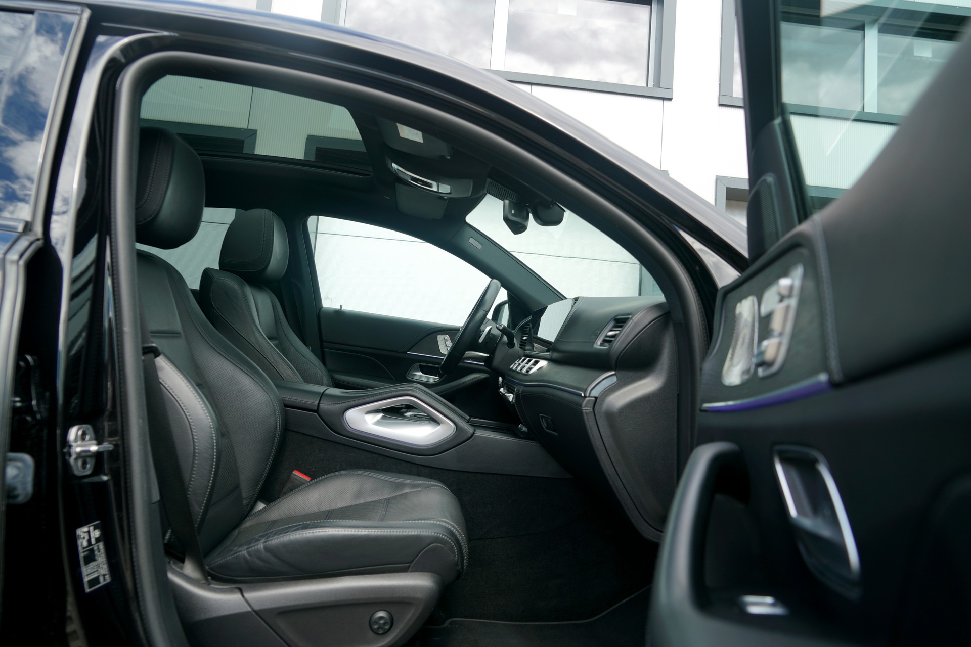 MERCEDES-BENZ GLE Coupé 350 d AMG Line 4Matic+ 9G-Tronic (CH)-image-13
