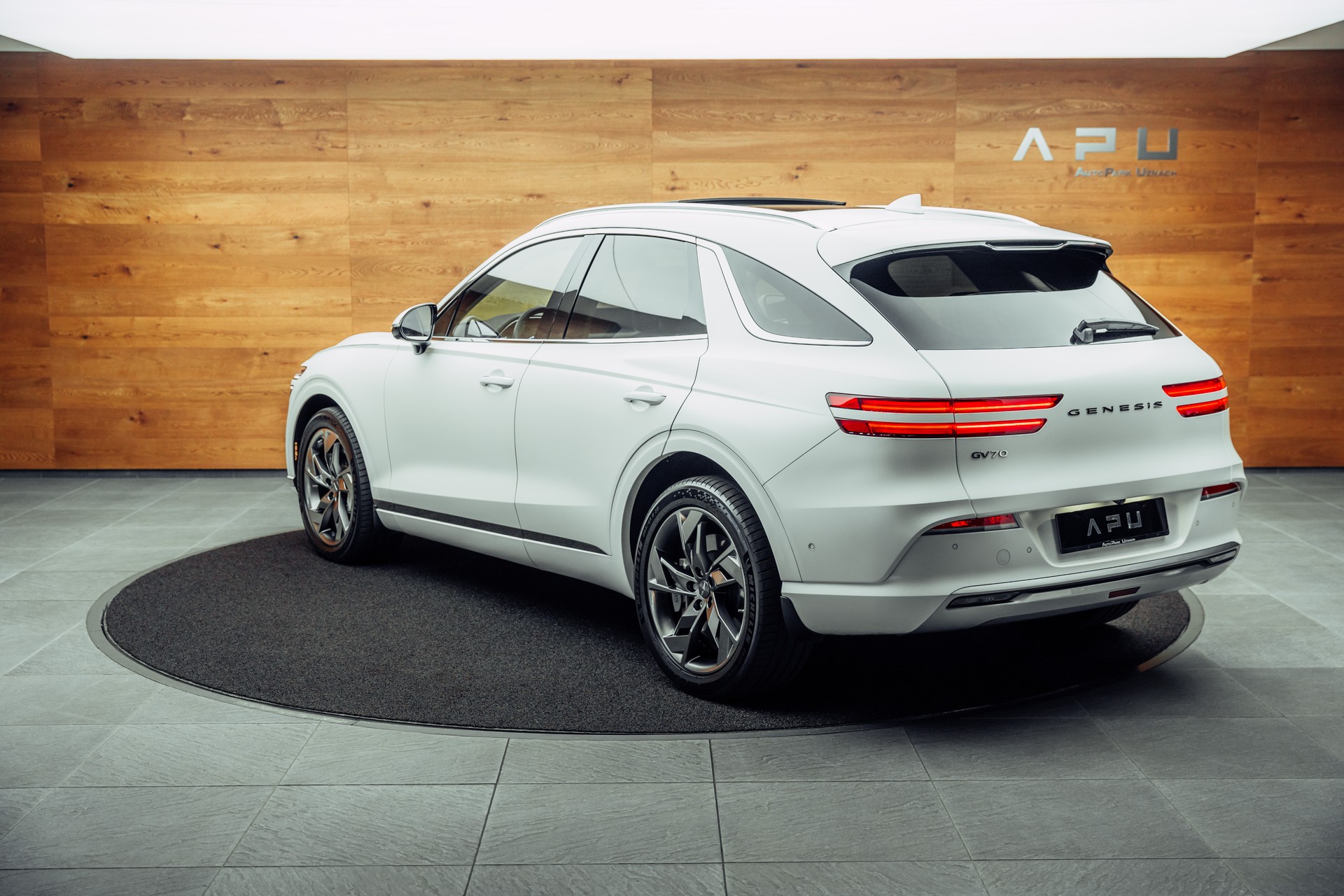 GENESIS GV70 Electrified Sport kWh 77,4 AWD-image-2