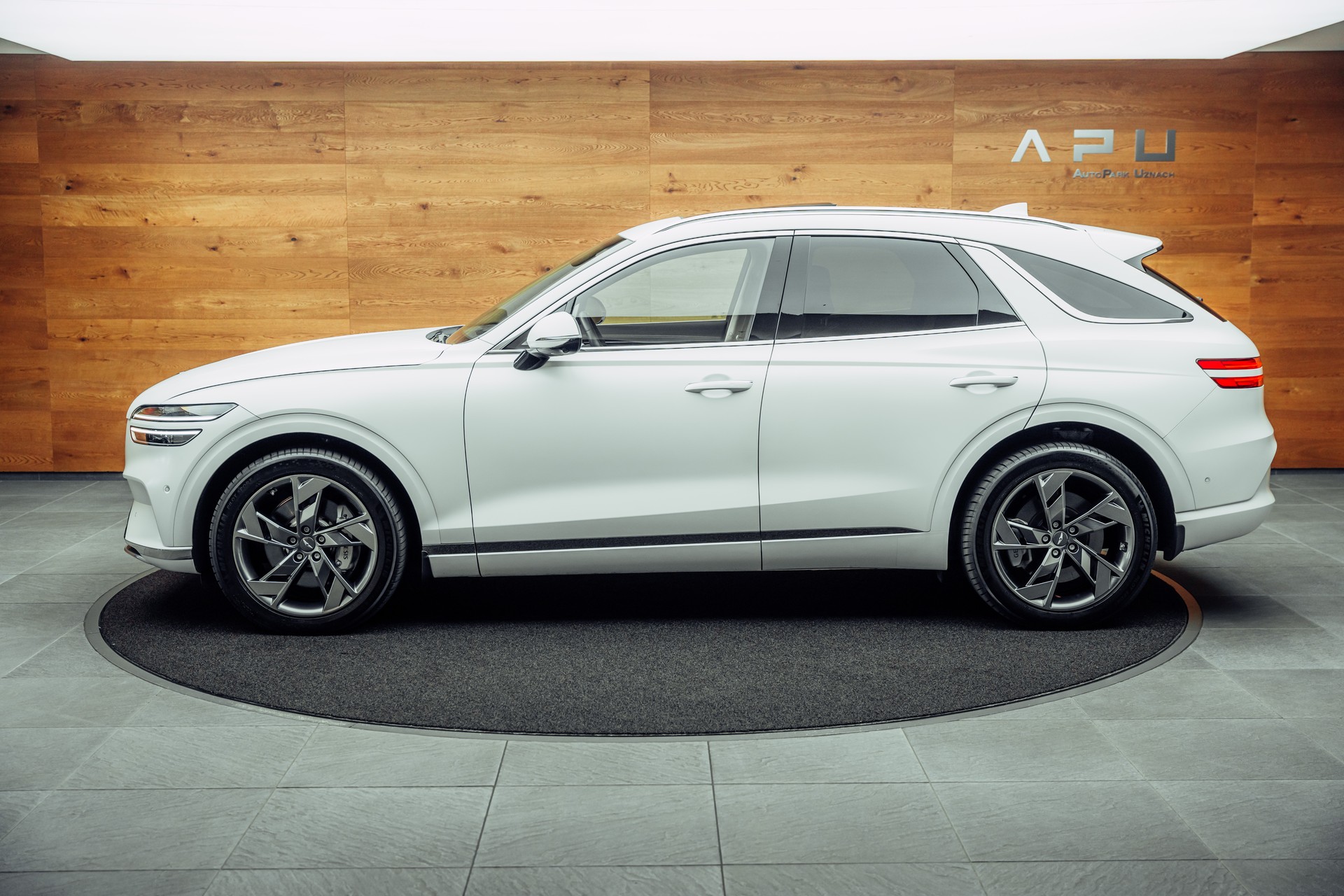 GENESIS GV70 Electrified Sport kWh 77,4 AWD-image-9