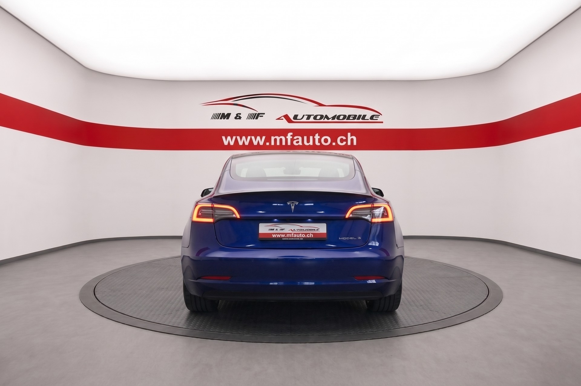 TESLA Model 3 Performance Dual Motor AWD-image-4