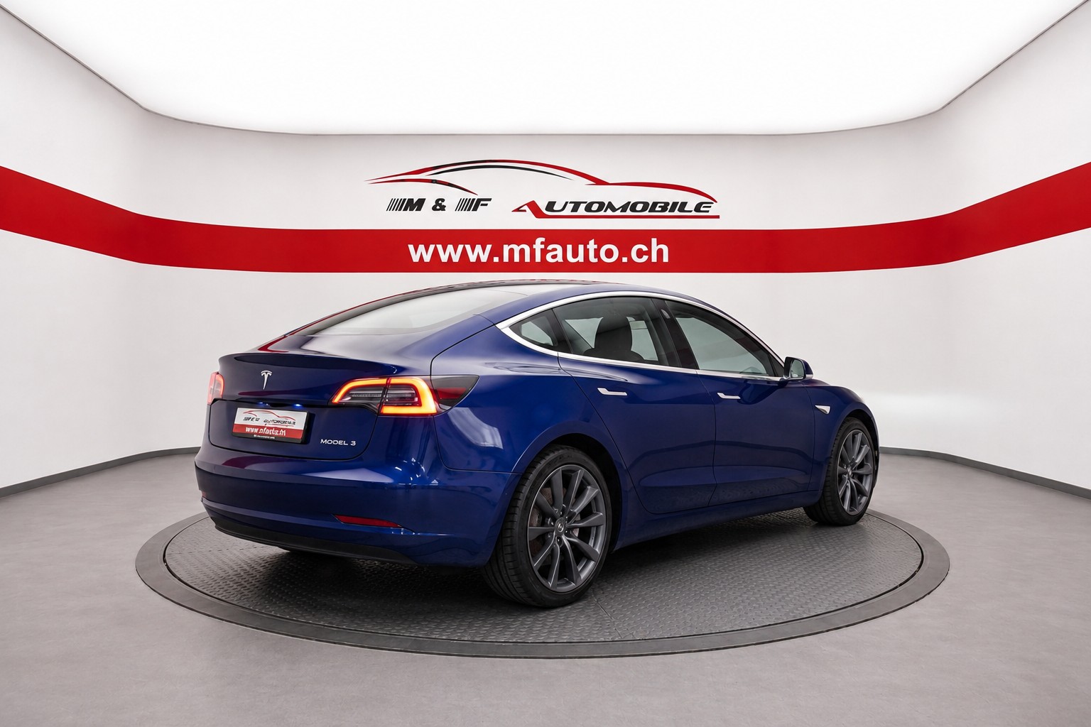 TESLA Model 3 Performance Dual Motor AWD-image-5