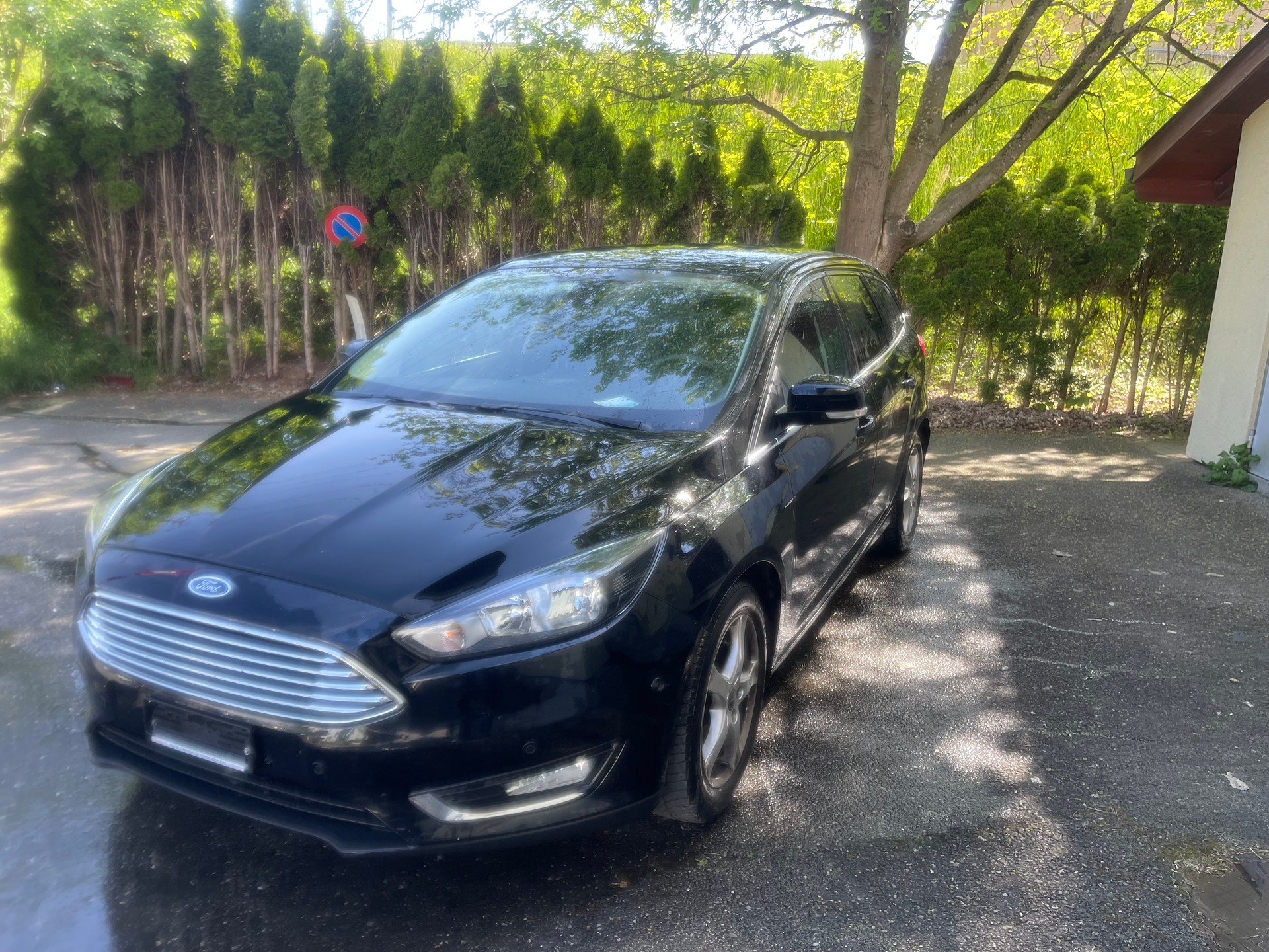 FORD Focus 1.5 SCTi Titanium-image-3