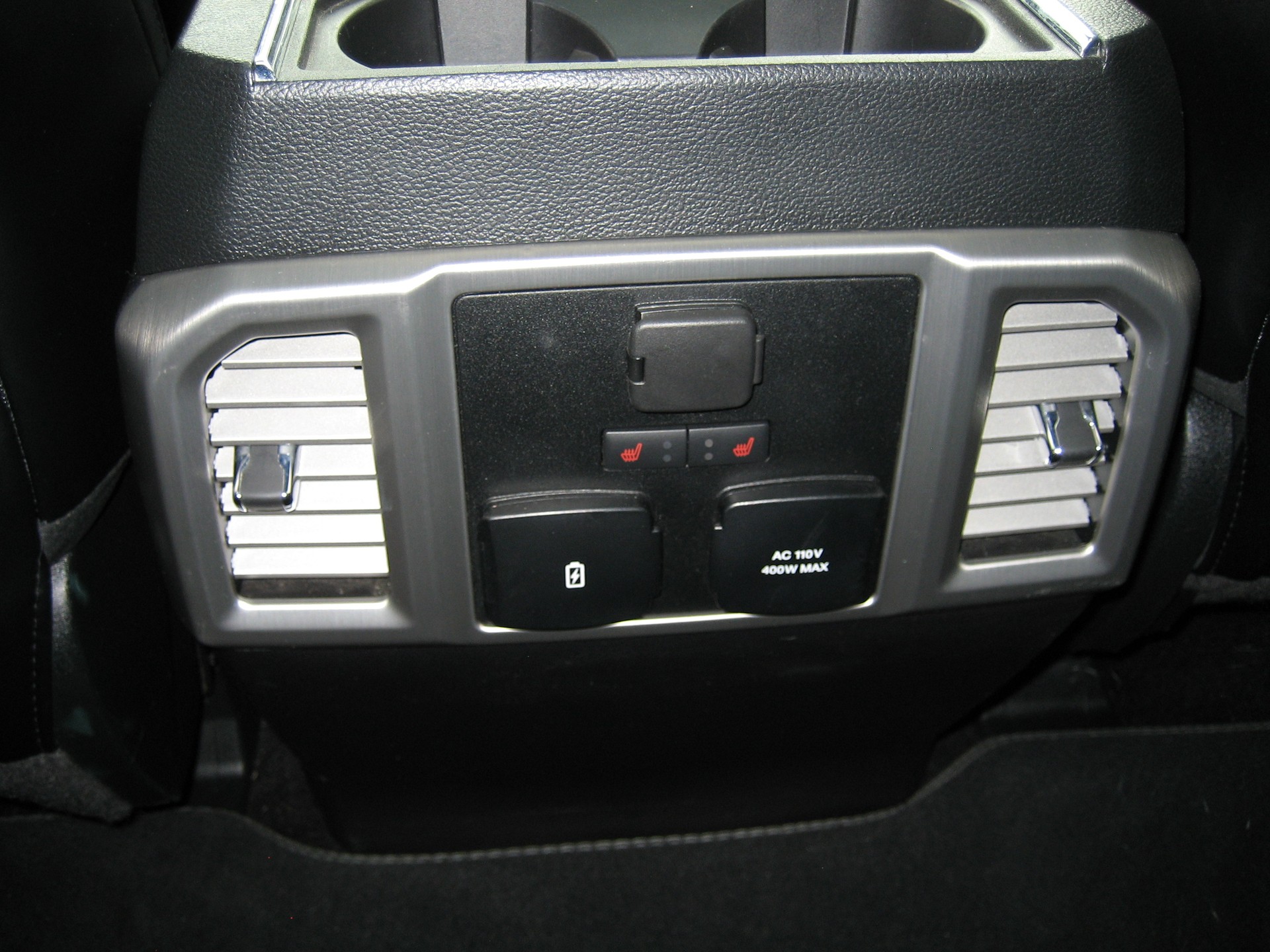FORD F-150 Platinium-image-10