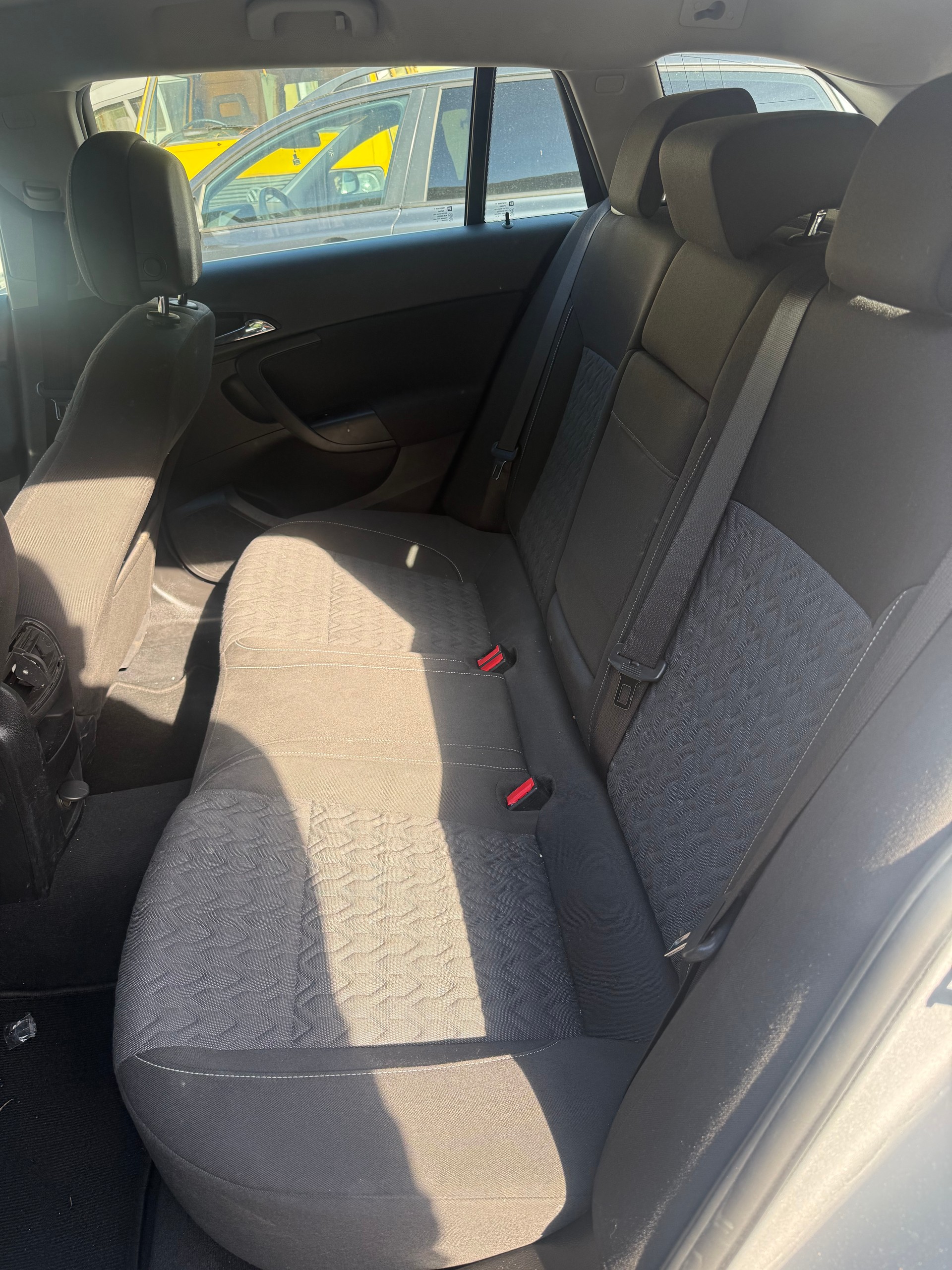 OPEL Insignia ST 2.0 CDTI Sport Edition Aut.-image-6
