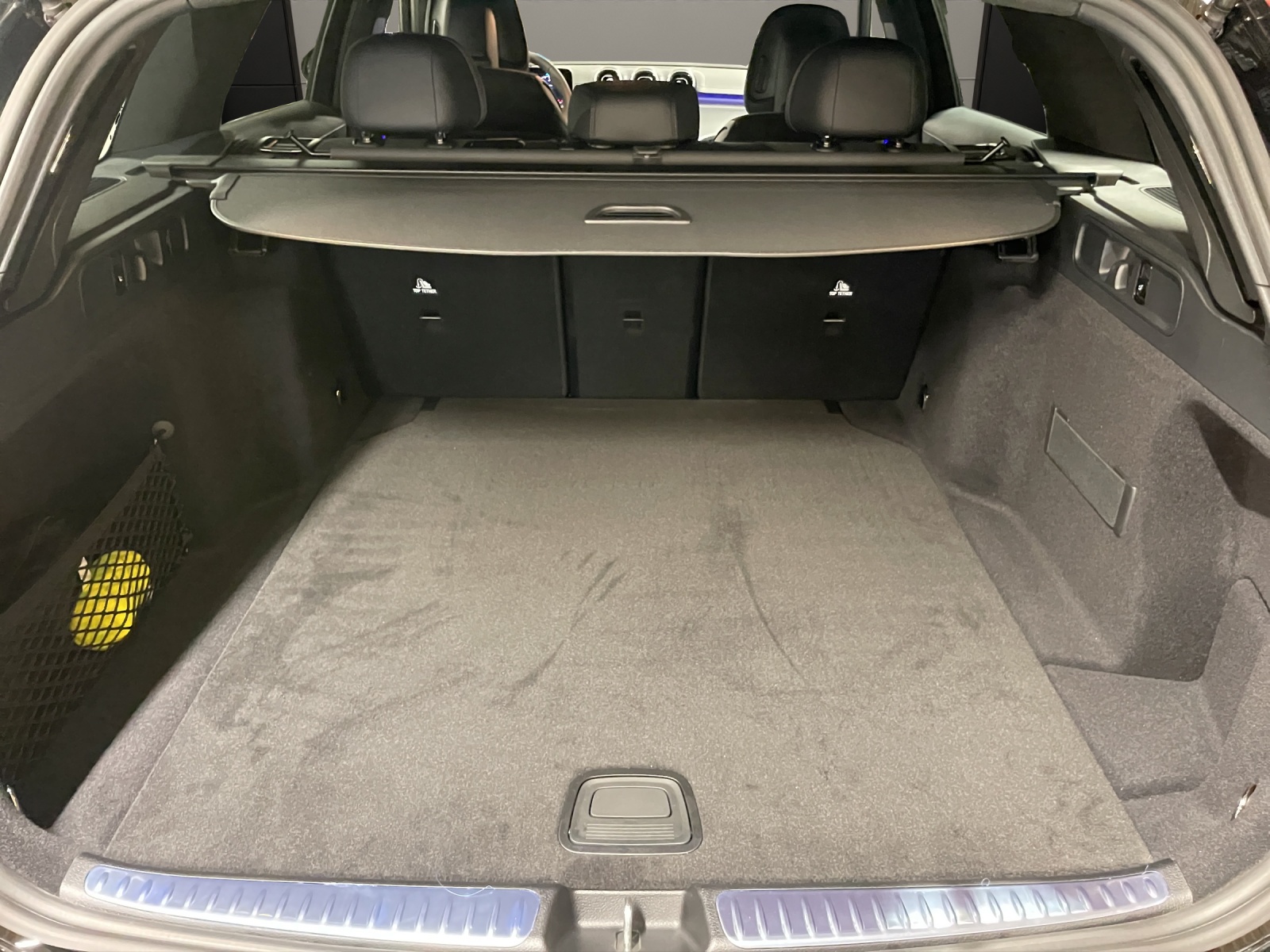 MERCEDES-BENZ C 200 T 4 Matic-image-11