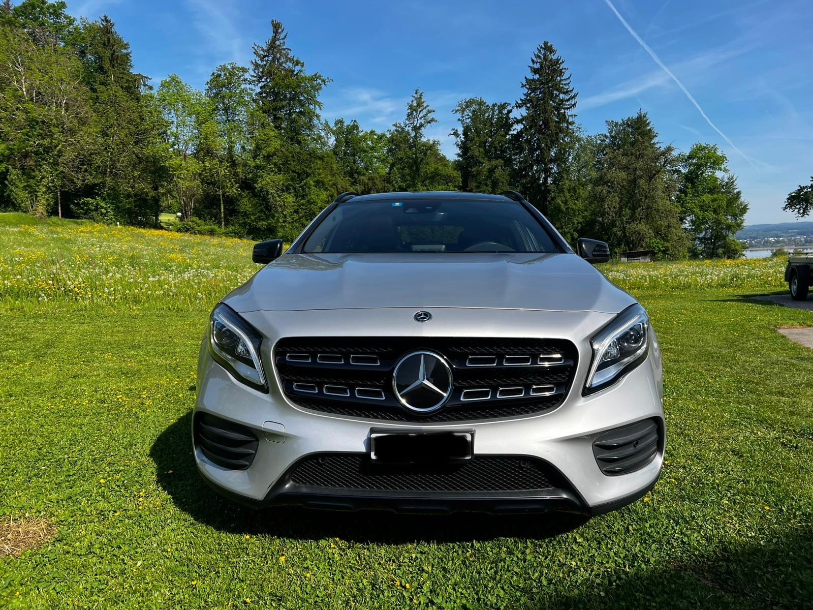 MERCEDES-BENZ GLA 220 AMG Line 4m-image-3
