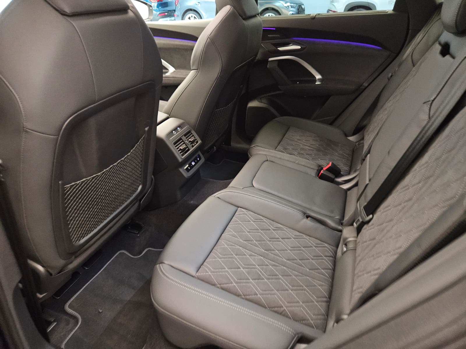 AUDI SQ5 Sportback TFSI quattro S-tronic-image-12