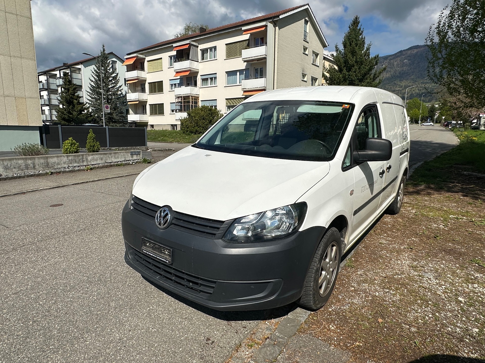VW Caddy Maxi 1.2 TSI-image-6