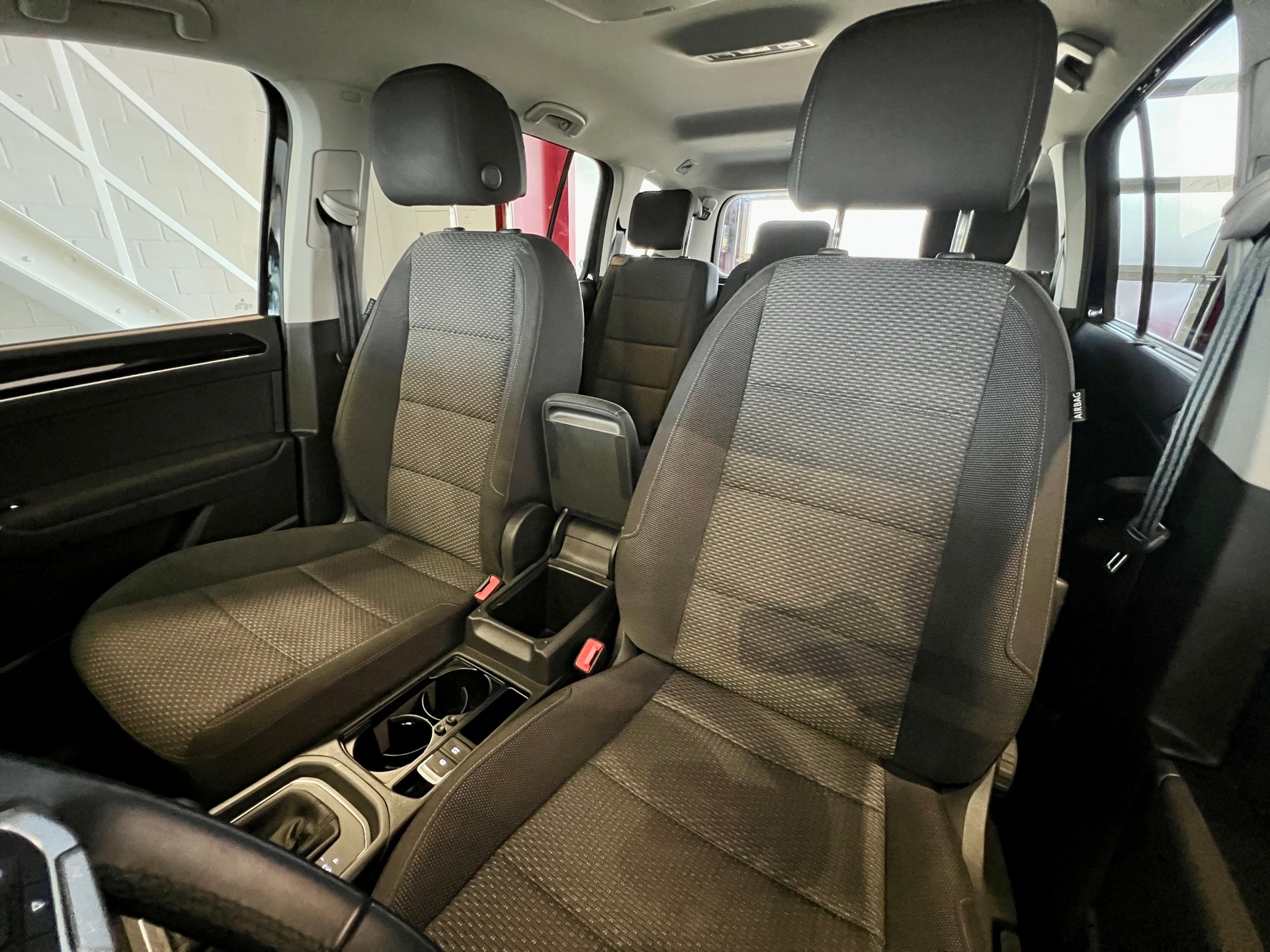 VW Touran 1.5 TSI EVO Comfortline DSG-image-9