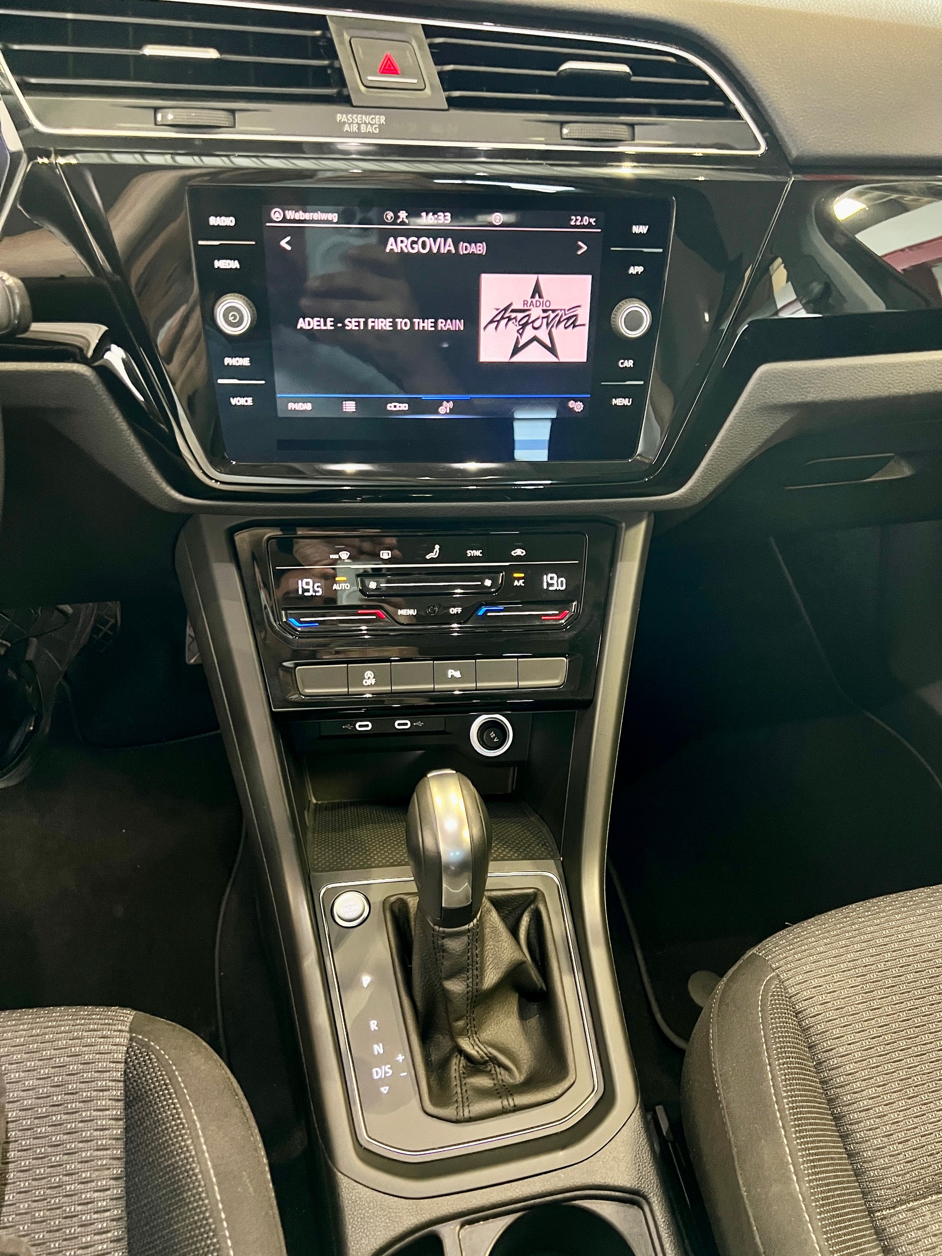 VW Touran 1.5 TSI EVO Comfortline DSG-image-25