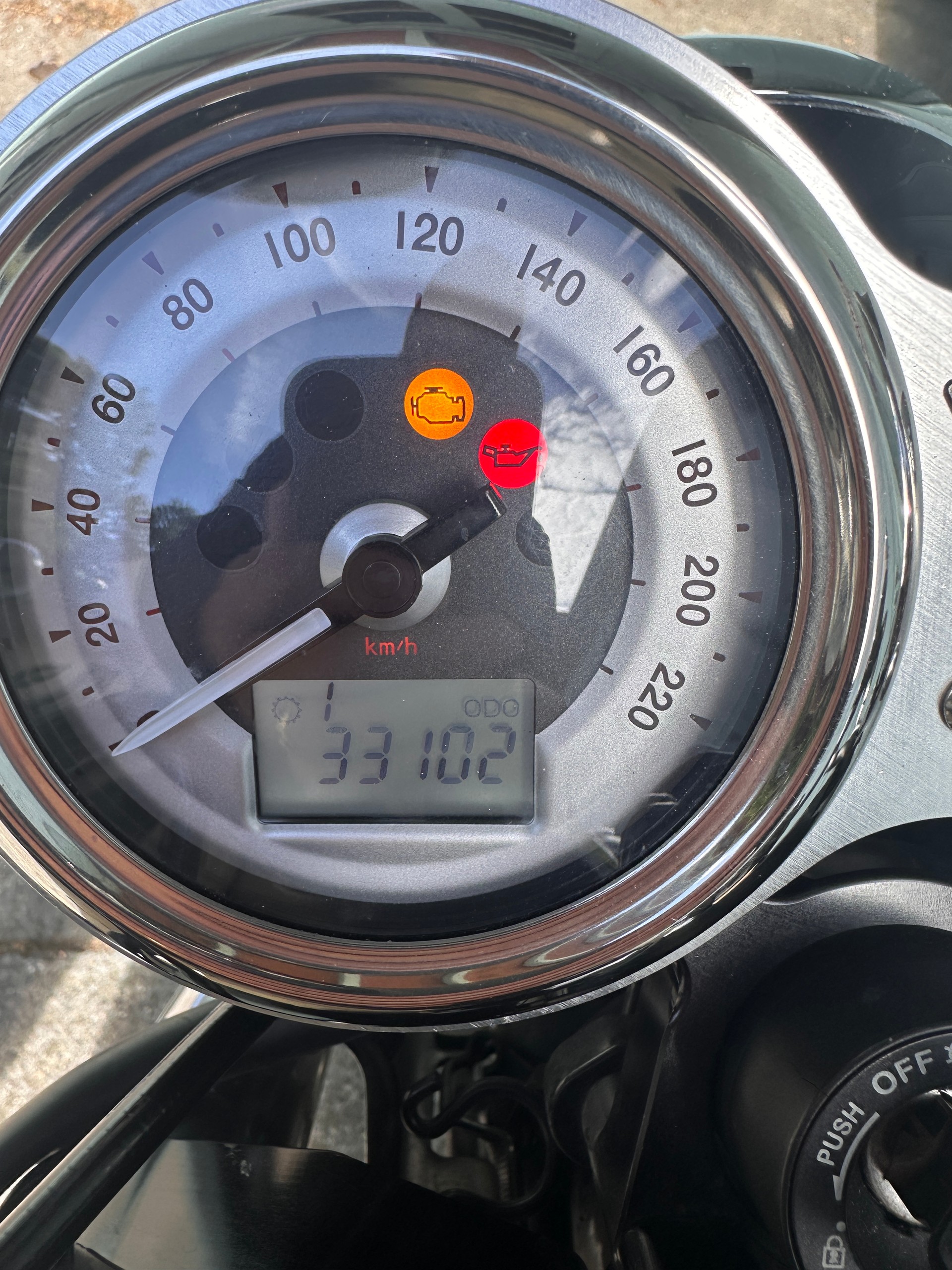 TRIUMPH Thruxton 1200 i ABS-showroom-element-3
