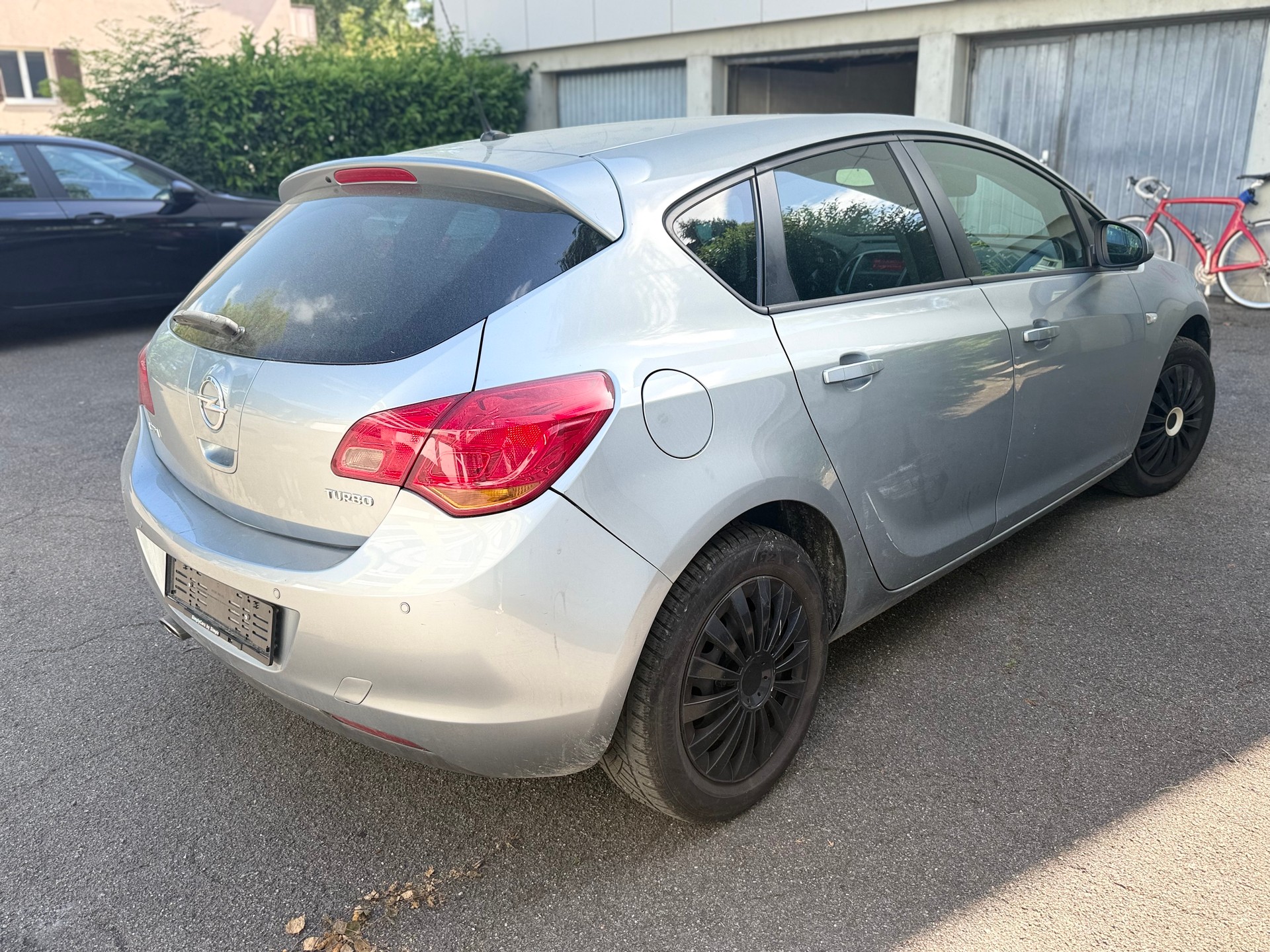 OPEL Astra 1.4i 16V Turbo Enjoy-image-2