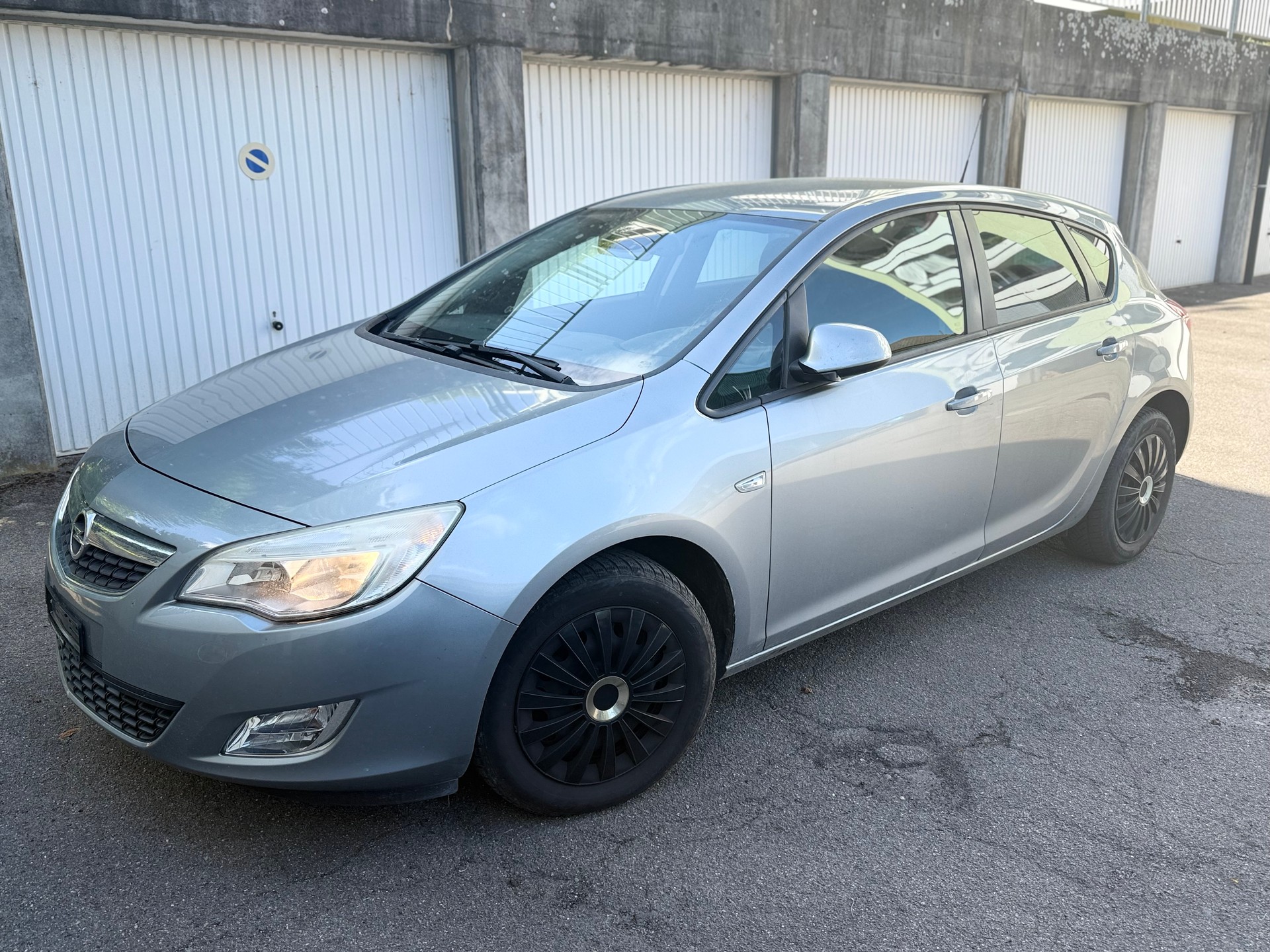 OPEL Astra 1.4i 16V Turbo Enjoy-image-0