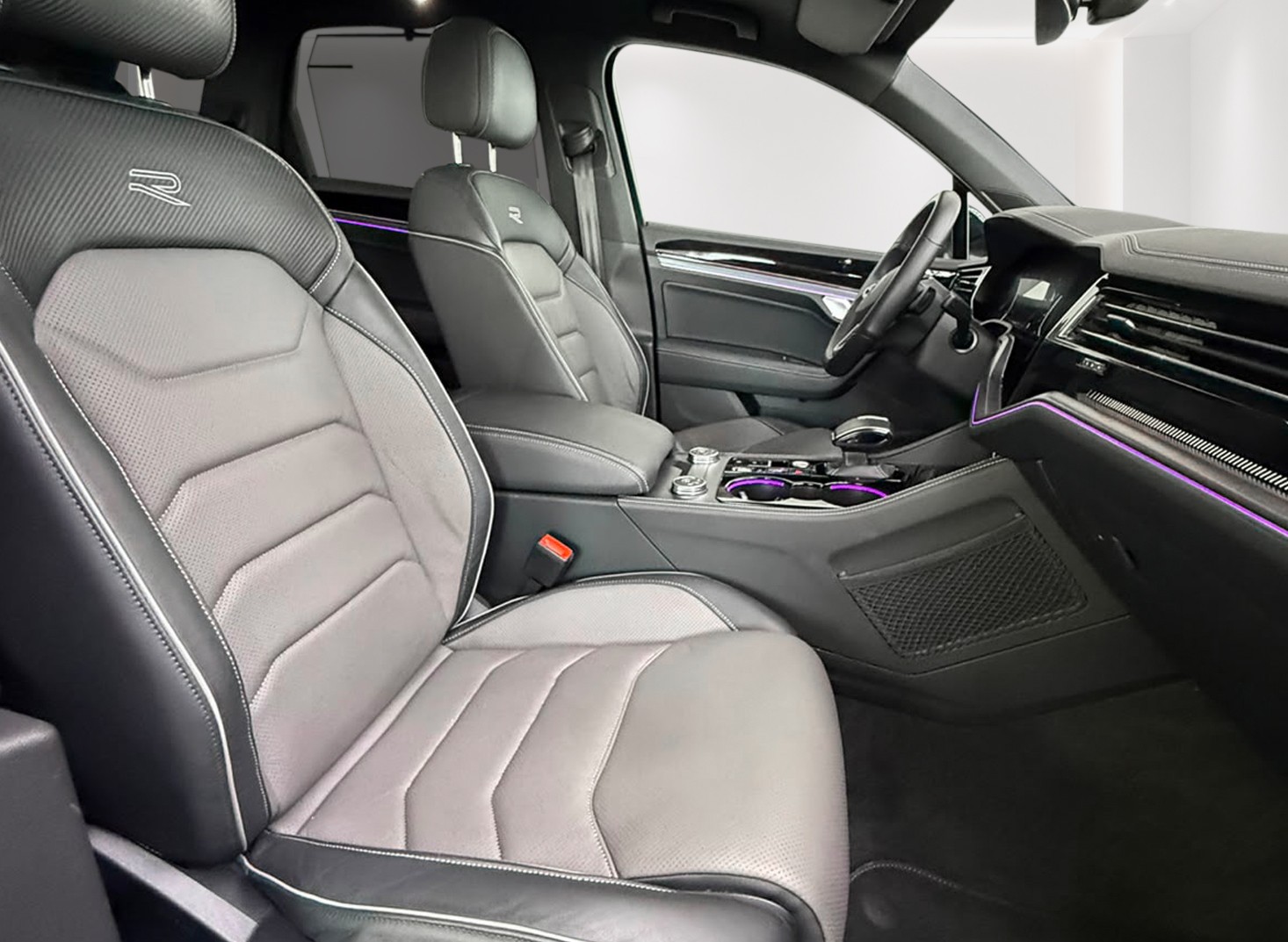 VW Touareg 3.0 TDI R-Line Tiptronic Vollausstattung! Garantie!-image-16