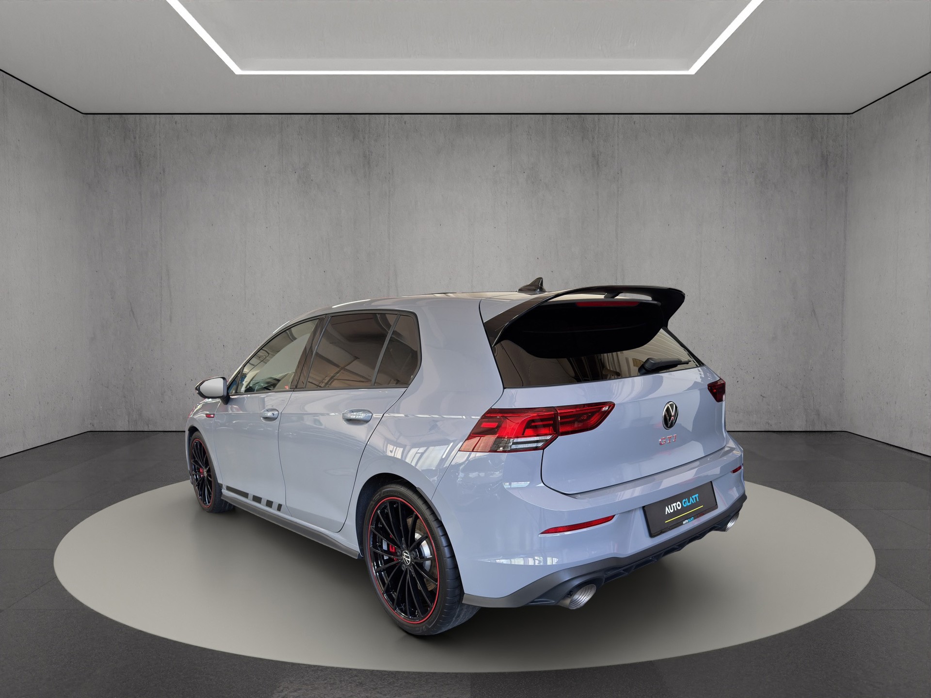 VW Golf 2.0 TSI GTI Clubsport Performance DSG Black Style "Akra-DCC-Harman&Kardon"-image-4