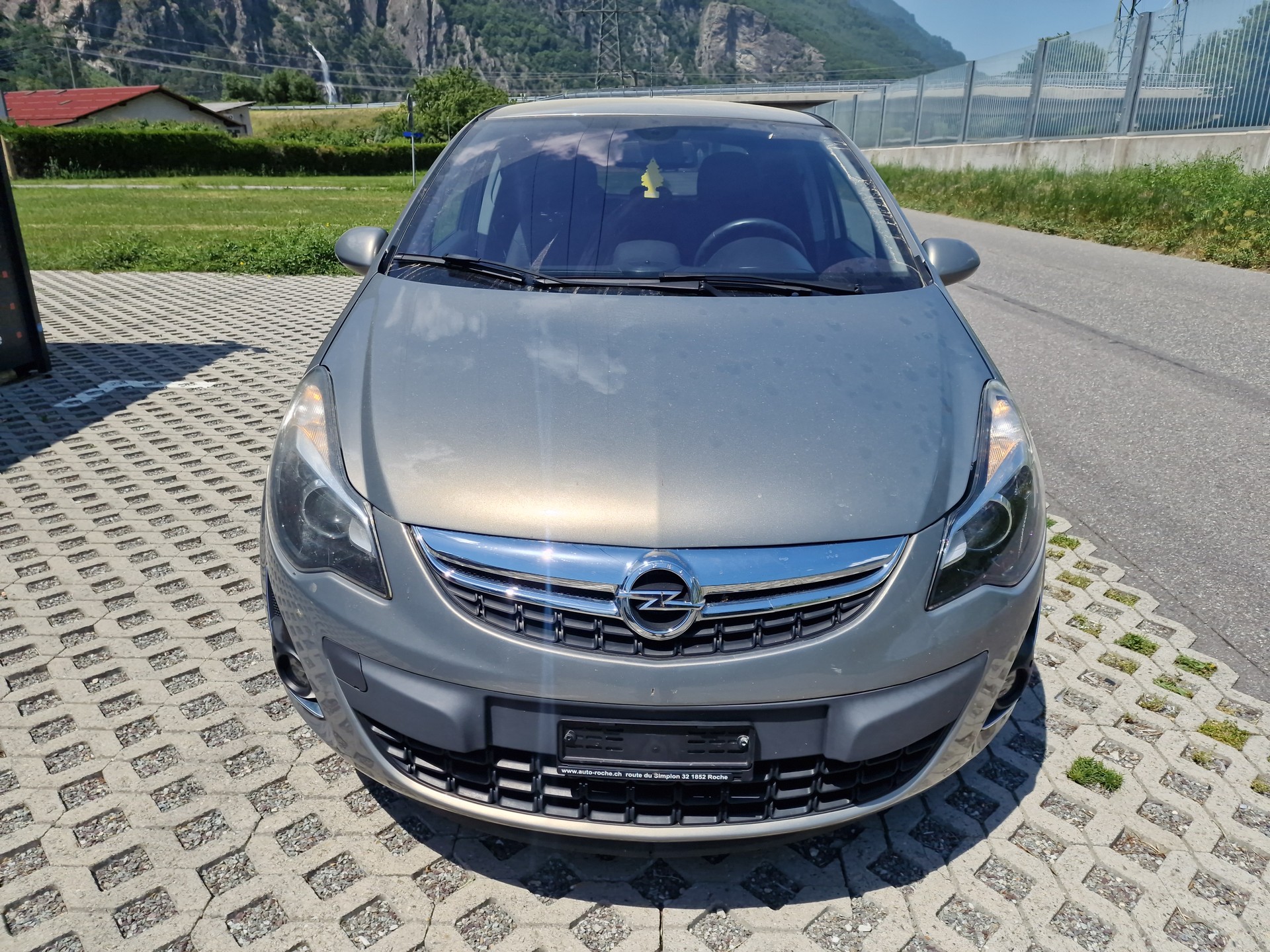 OPEL Corsa 1.4 TP Color Edition-image-0