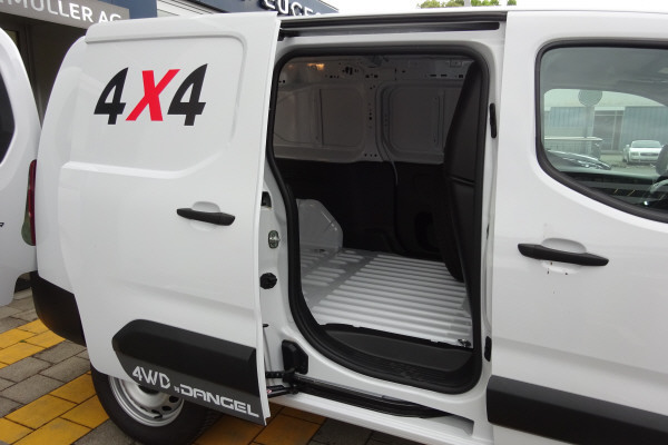 PEUGEOT Partner 1.5HDiLo.1000 4x4-image-6