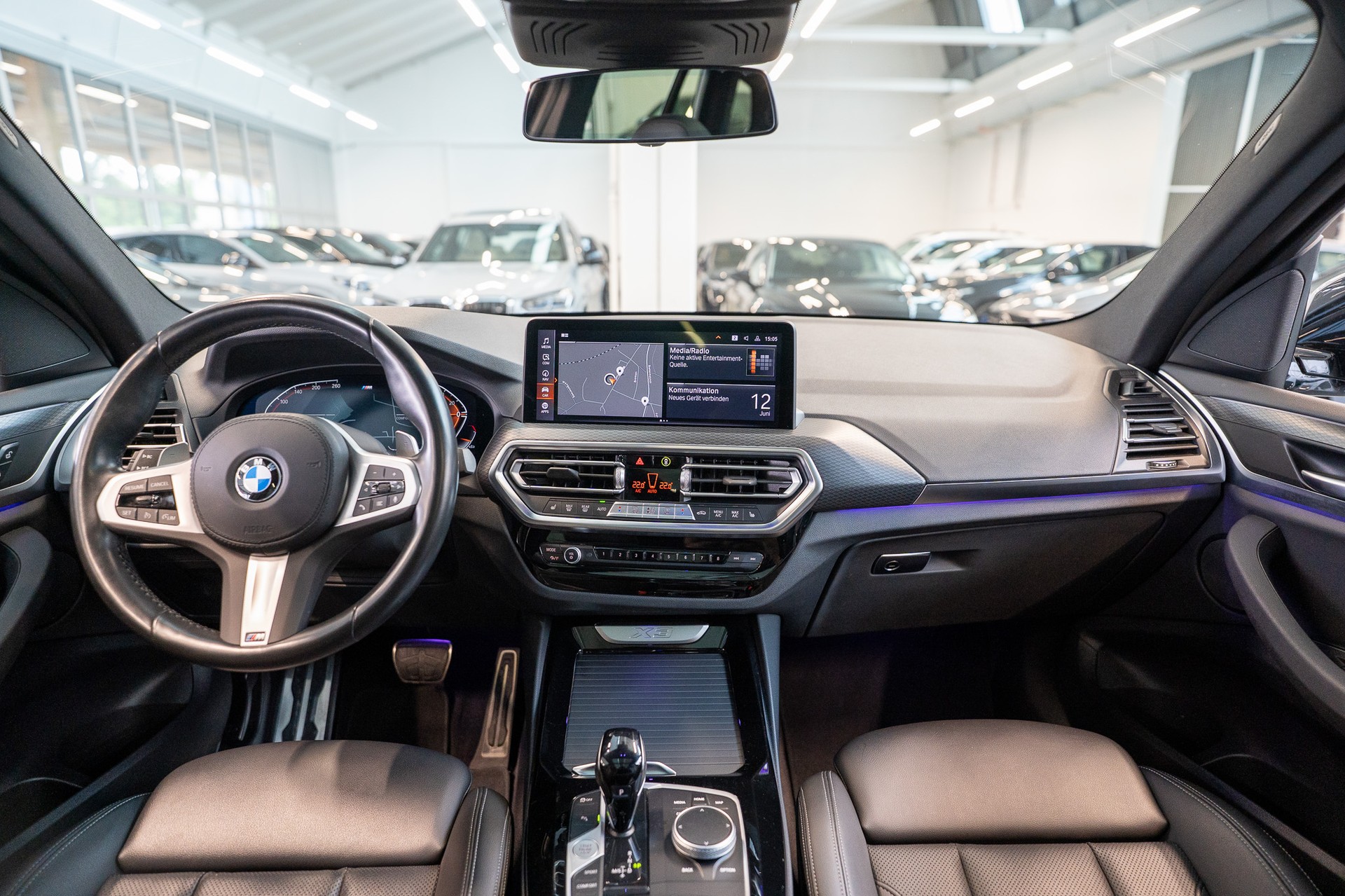 BMW X3 30i xDrive SAG M Sport / Panorama / Rückfahrkamera / el.Heckklappe-image-16