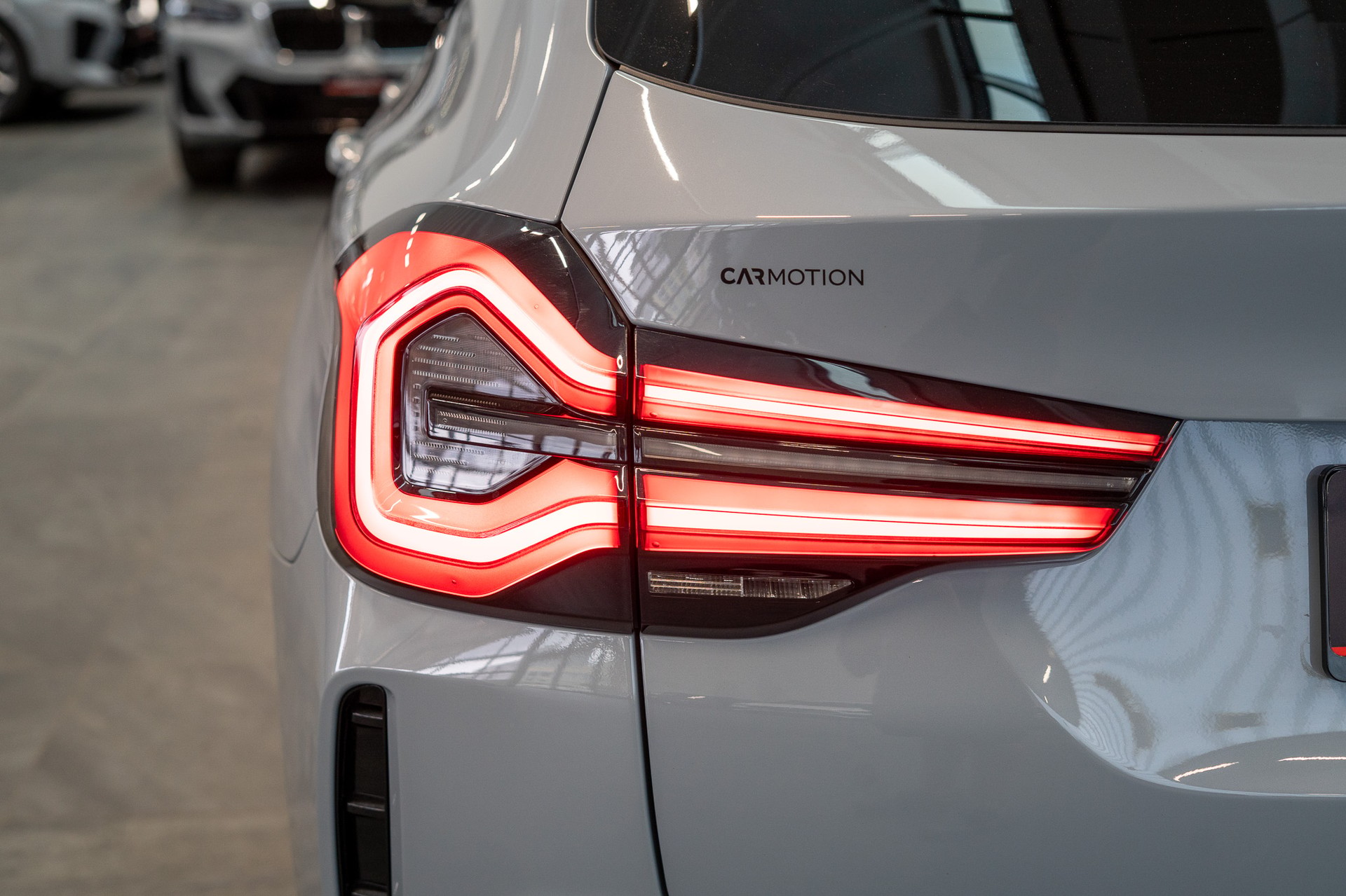 BMW X3 30i xDrive SAG M Sport / Panorama / Rückfahrkamera / el.Heckklappe-image-5