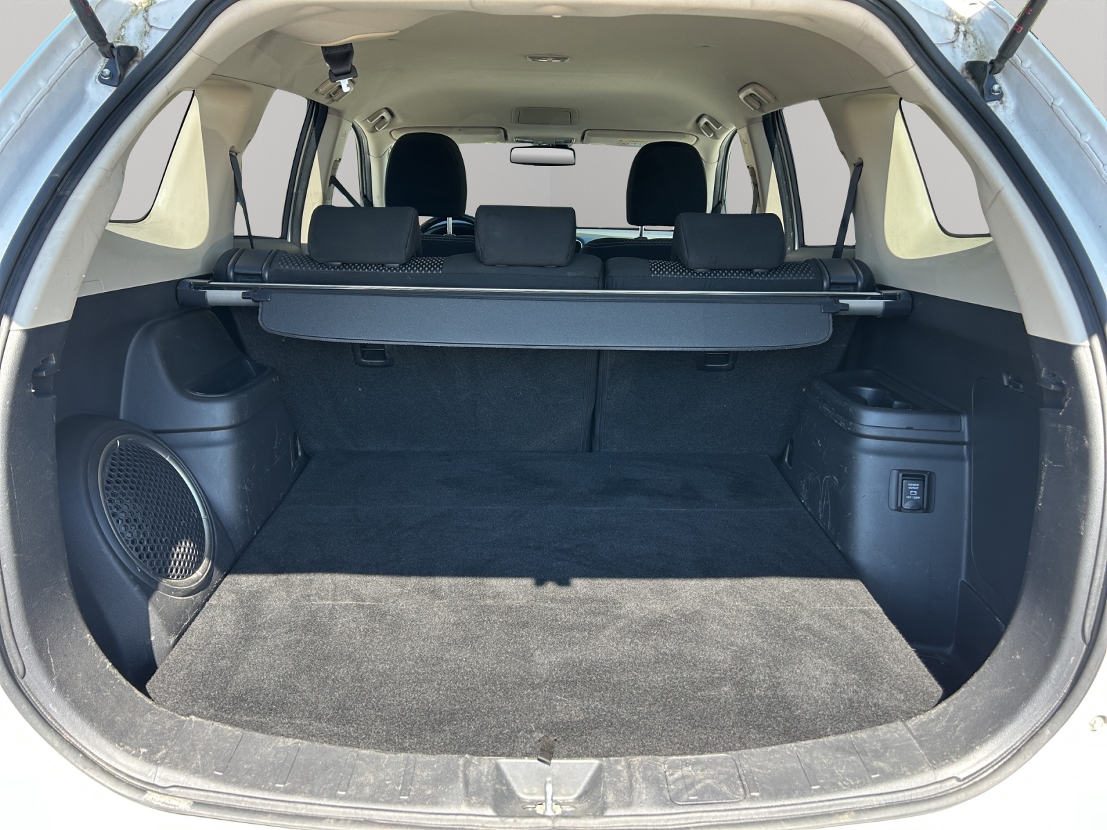 MITSUBISHI Outlander 2.2 DID Style 4WD Automatic-image-16