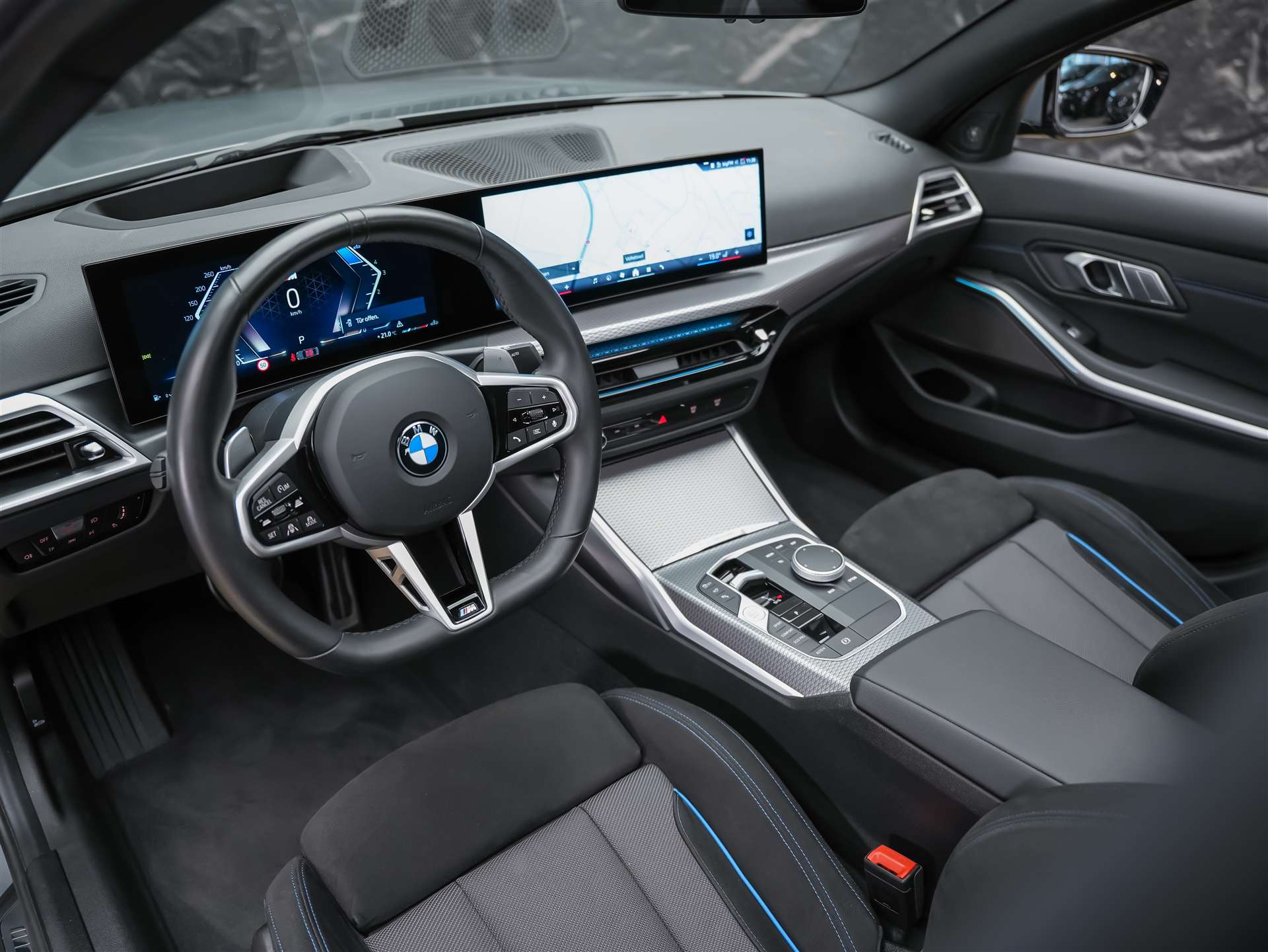BMW 320d xDrive Steptronic M Sport Pro *Facelift*Standheizung*Panorama*-image-7