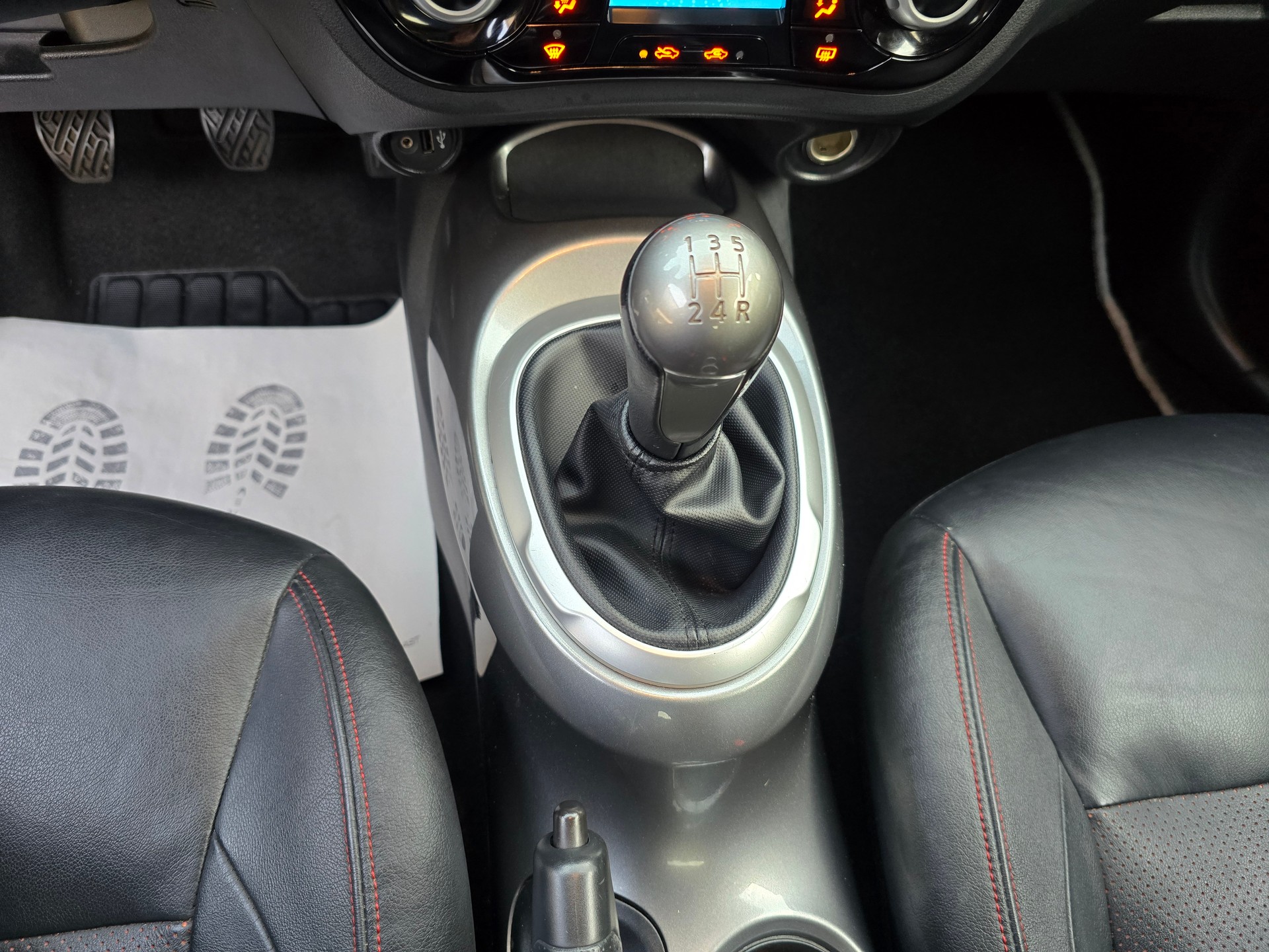 NISSAN Juke 1.6 iStop acenta-image-19