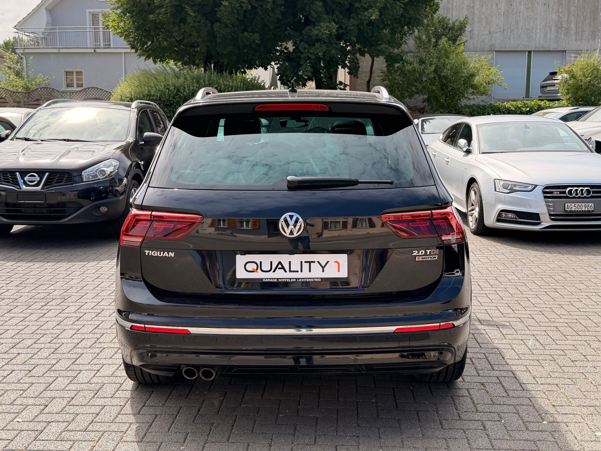 VW Tiguan 2.0 TDI RL 4Motion DSG R- Line-image-11