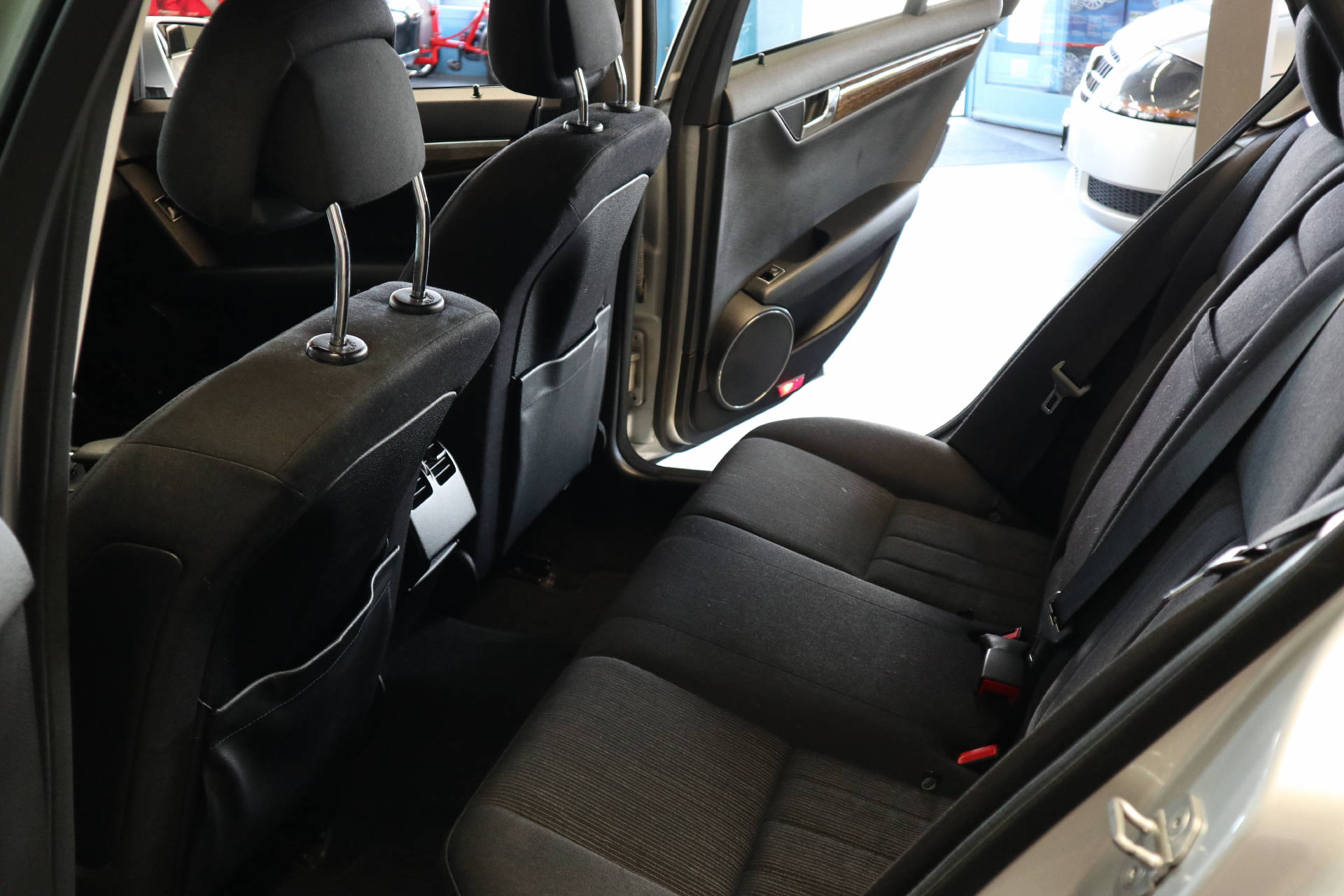 MERCEDES-BENZ C 250 CDI BlueEF Kombi-image-10