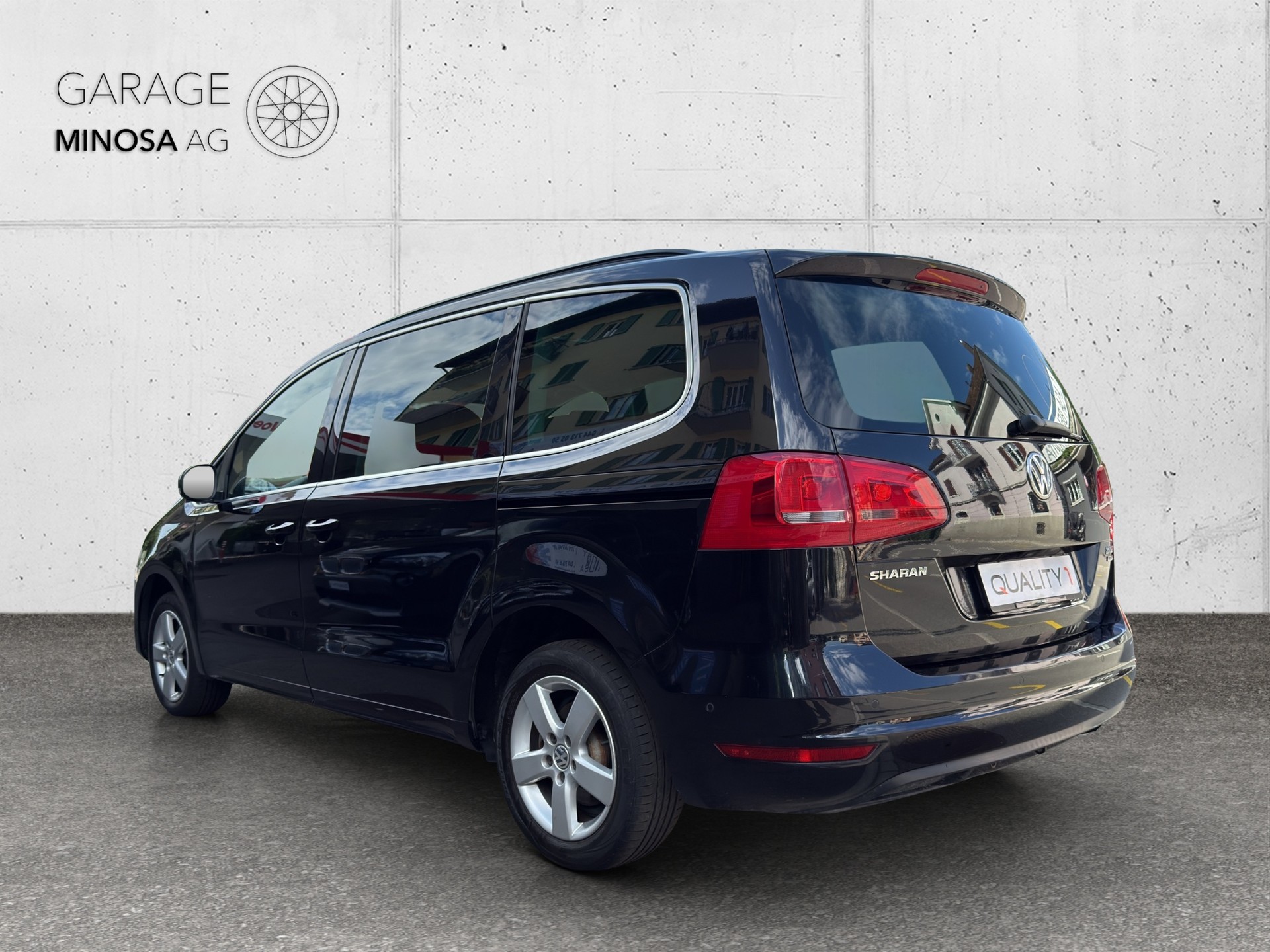 VW Sharan 2.0 TDI BMT Comfortline 4Motion-image-2