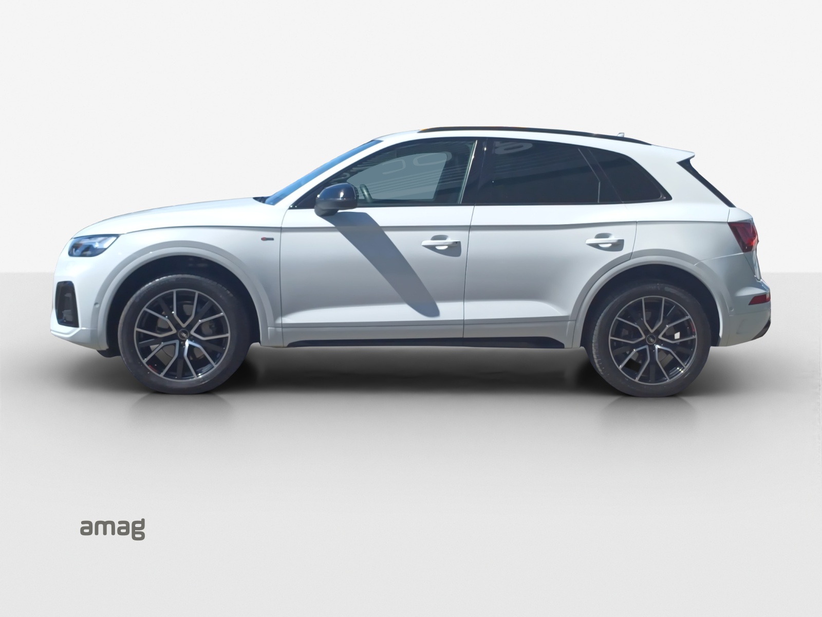 AUDI Q5 40 TDI Black Edition quattro S-tronic-image-1