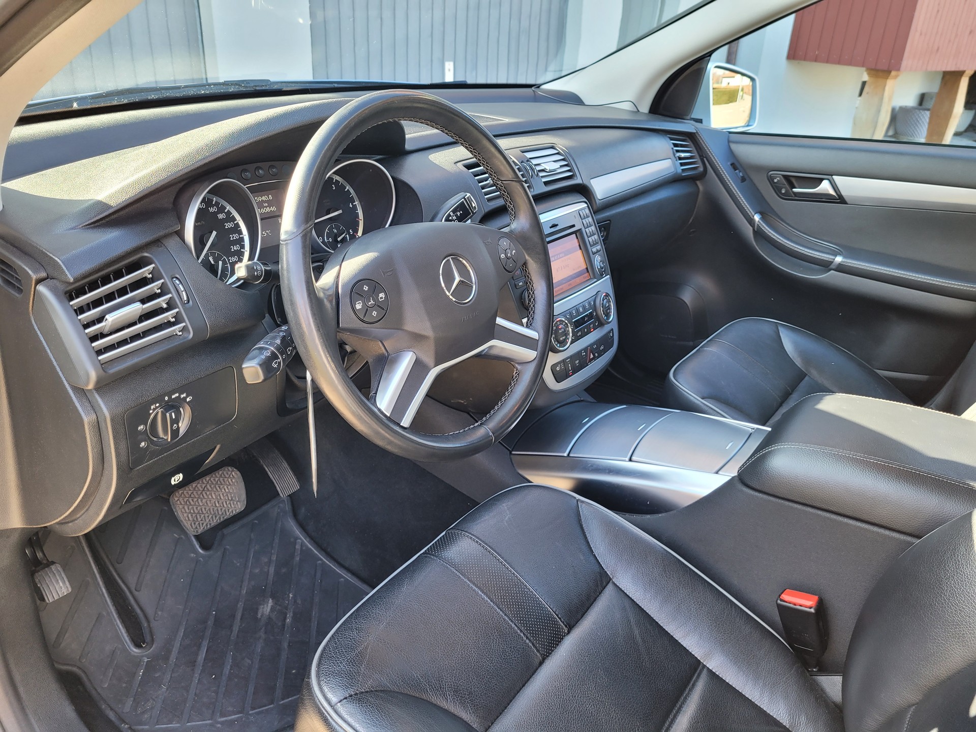 MERCEDES-BENZ R 350 V6 CDI 4matic lang-image-1