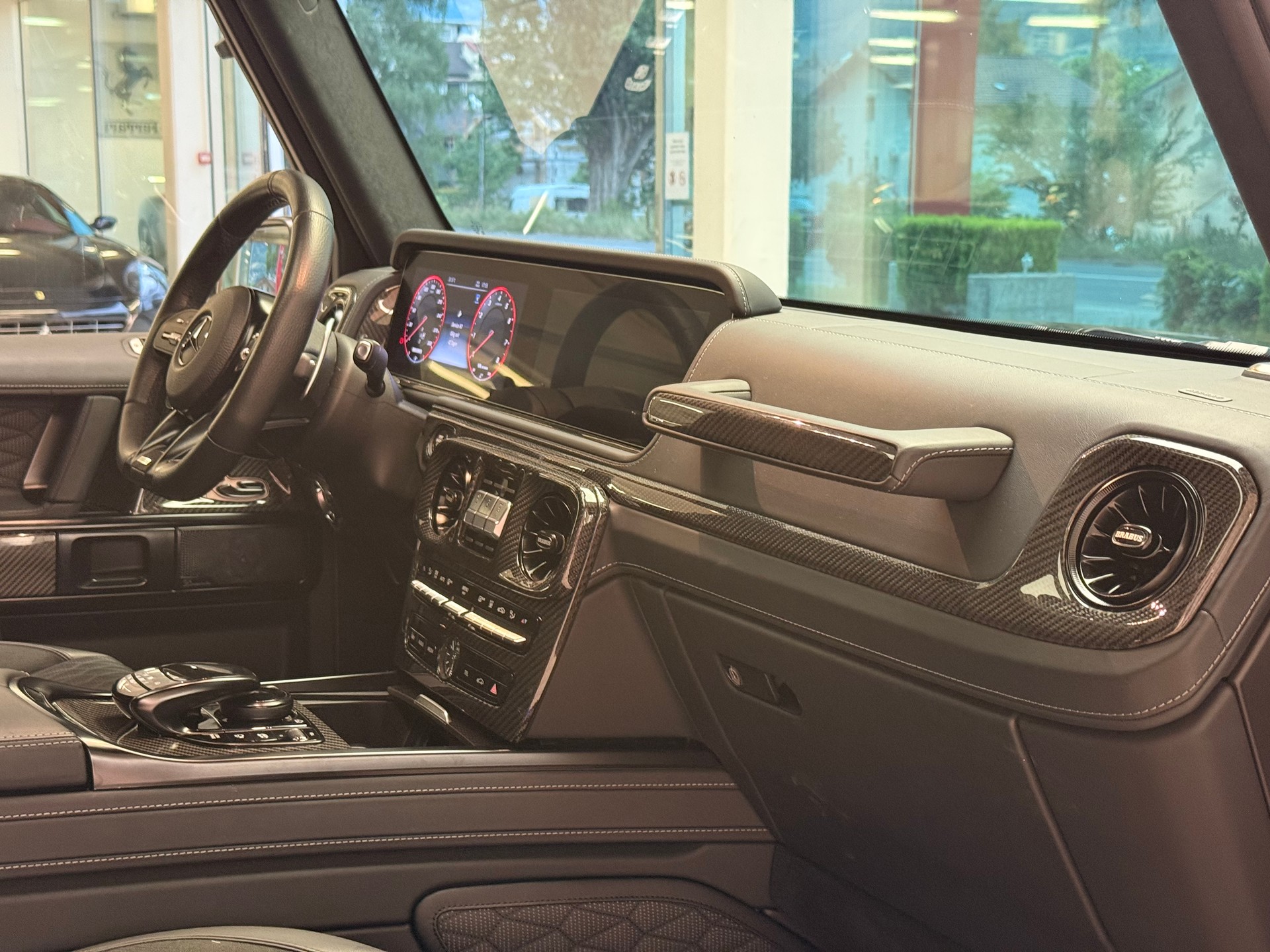 MERCEDES-BENZ G 63 AMG 4x4 Speedshift Plus G-Tronic / BRABUS 900-image-10