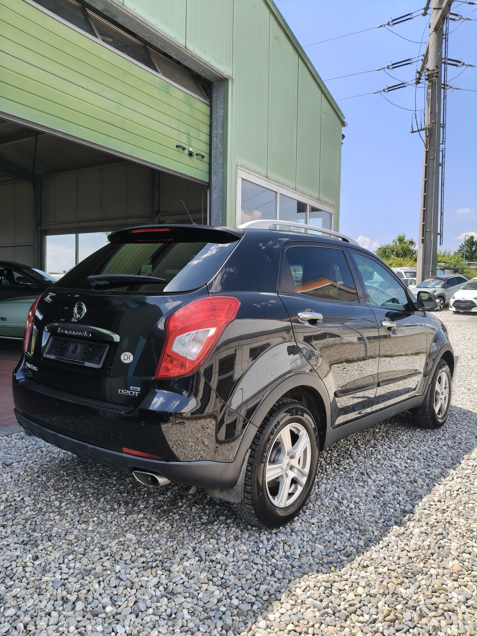 KGM-SsangYong Korando 2.0 e-XDI Sapphire 4WD-image-4