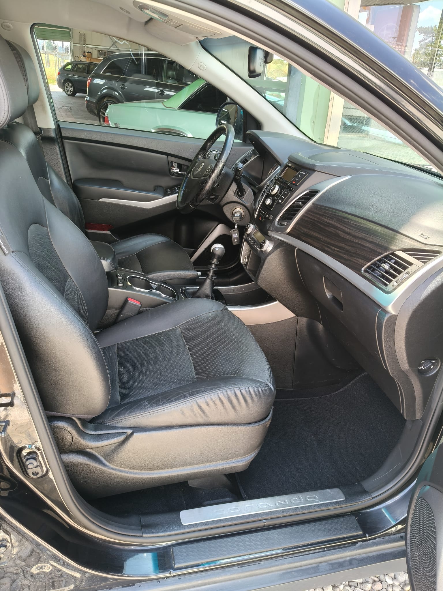 KGM-SsangYong Korando 2.0 e-XDI Sapphire 4WD-image-8