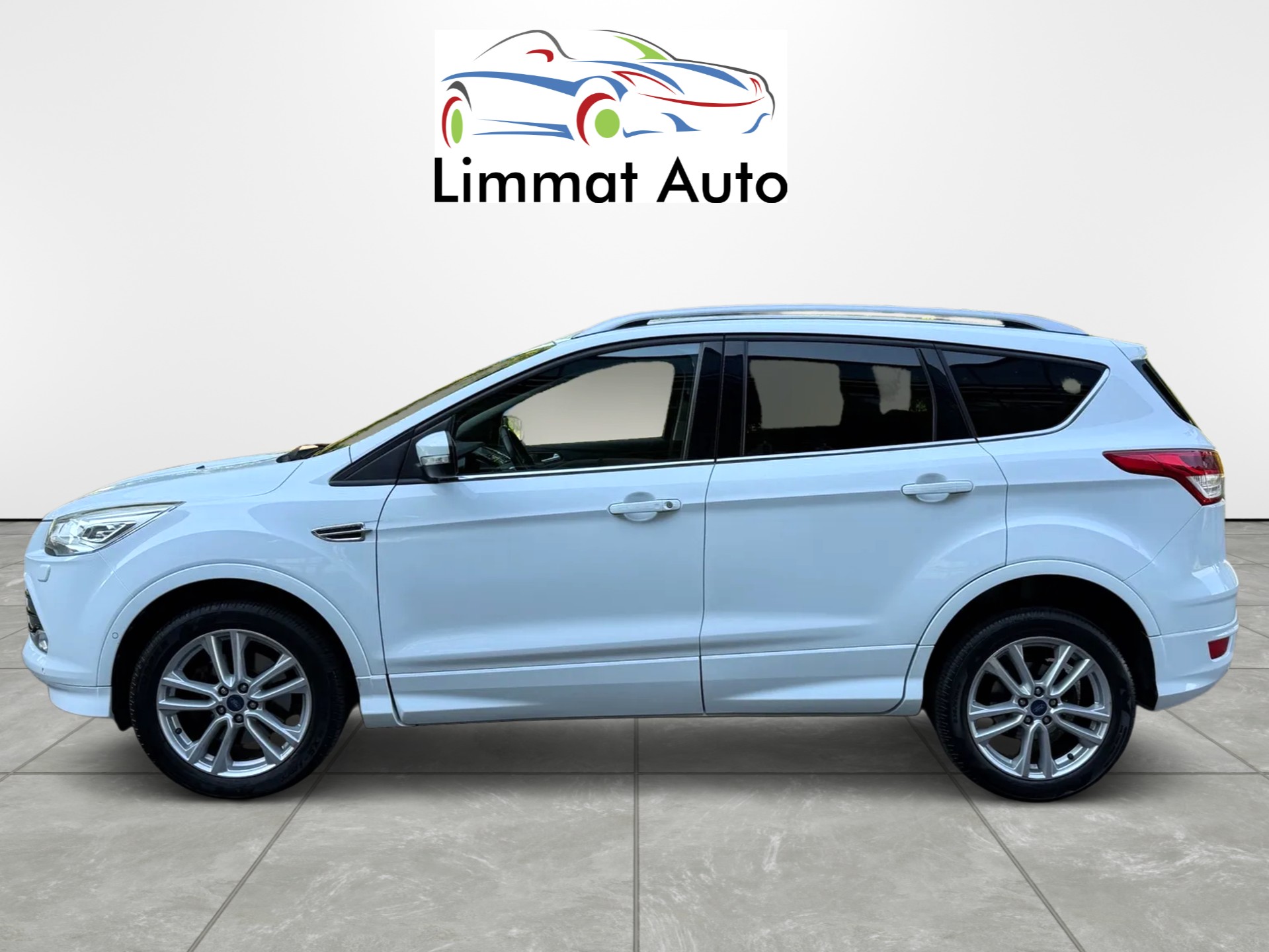 FORD Kuga 1.6 SCTi Titanium S 4WD Automatic-image-2