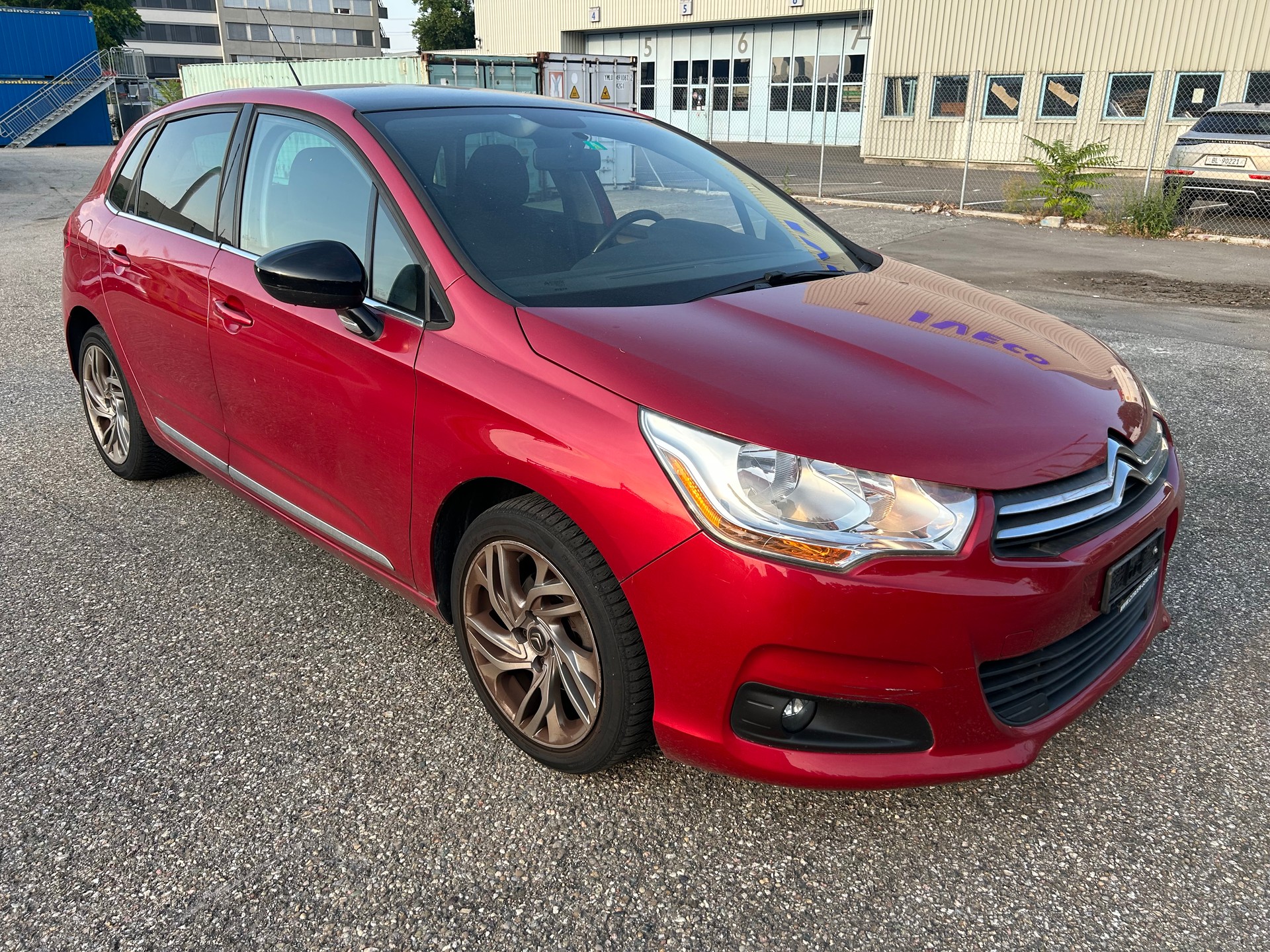 CITROEN C4 Berline 1.2 THP Séduction-image-1