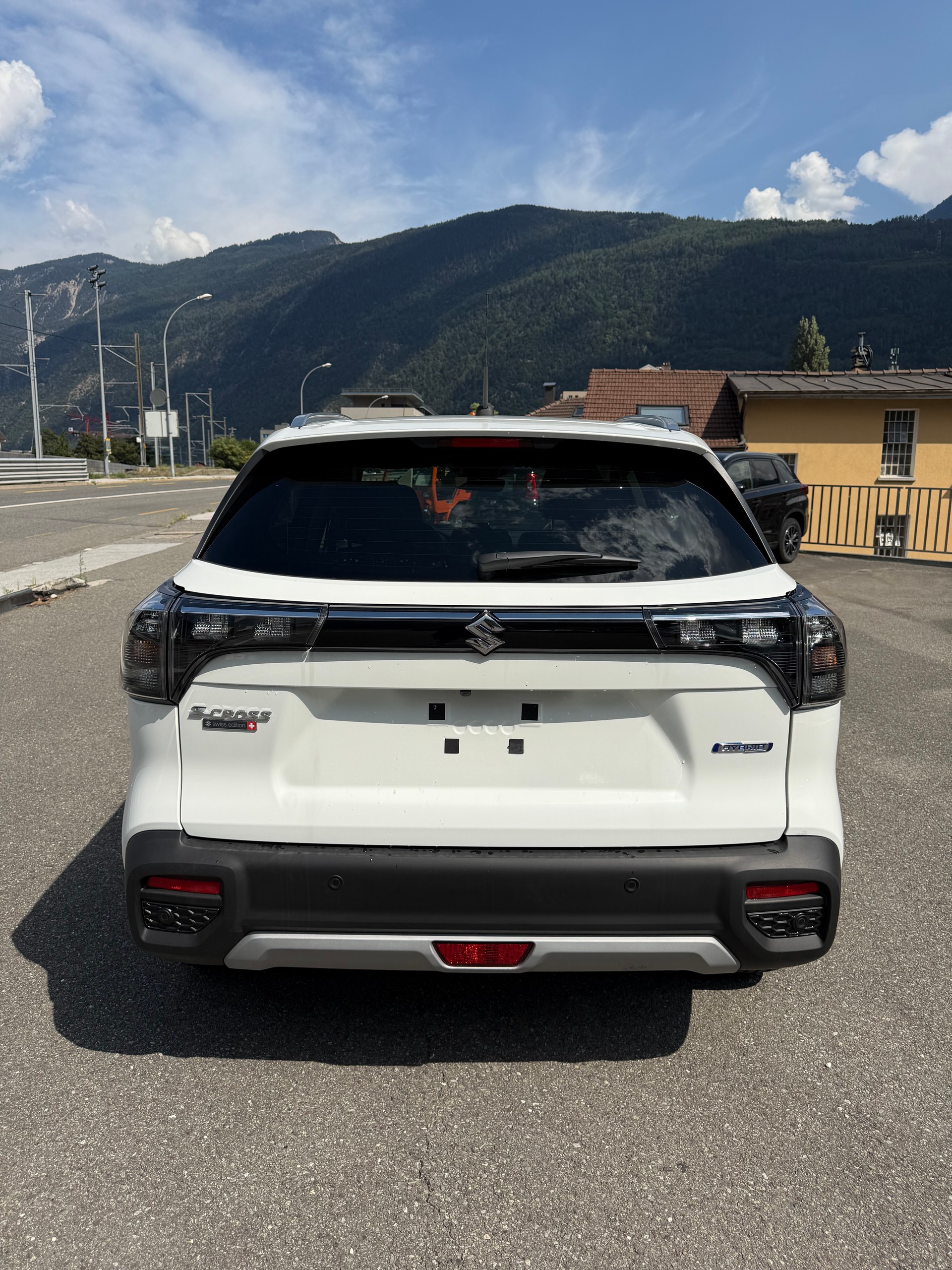 SUZUKI S-CROSS 1.4T 4X4-image-6