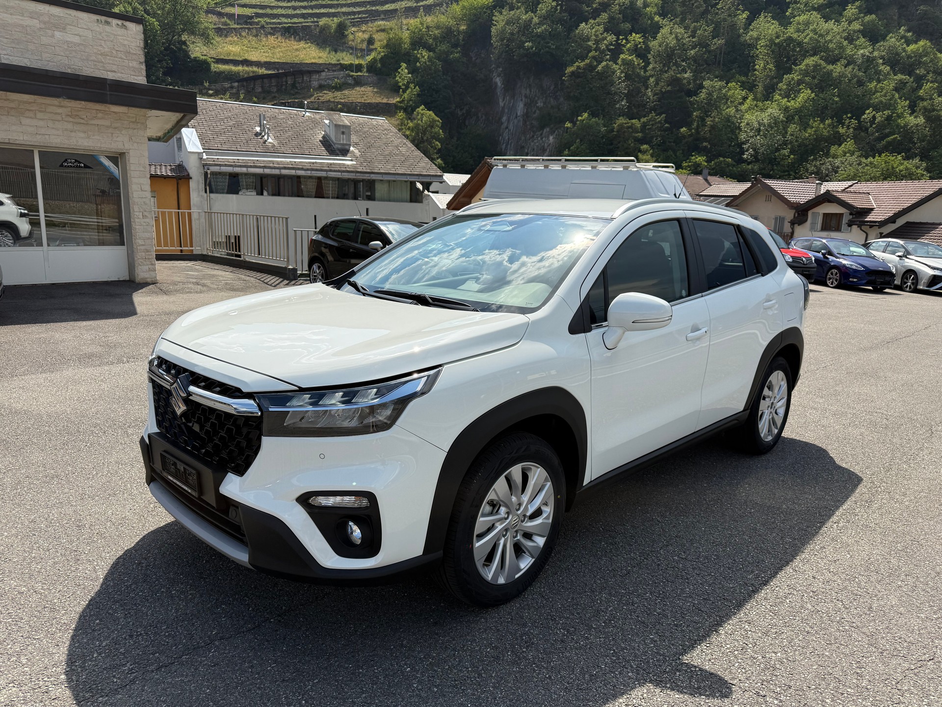 SUZUKI S-CROSS 1.4T 4X4-image-1