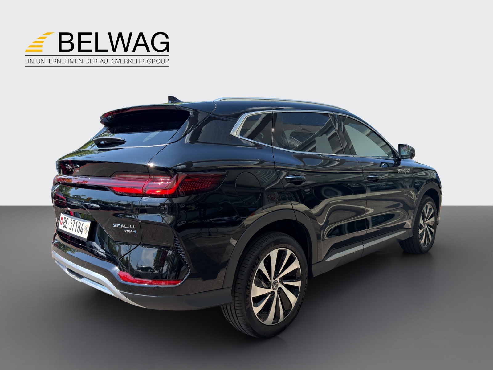 BYD Seal U DM-i Design AWD-image-5